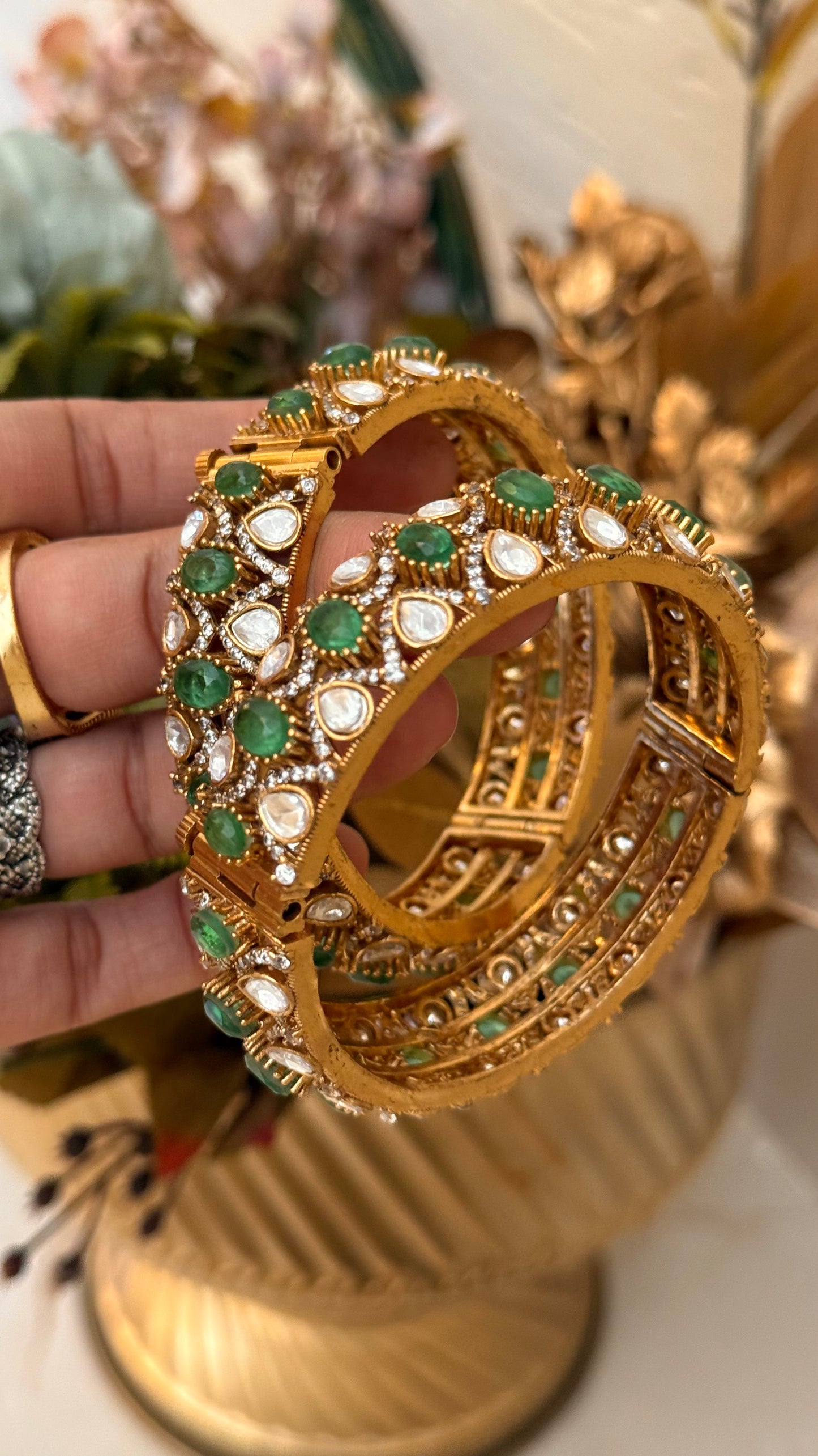 Mint Moissanite Victorian Polki bangles