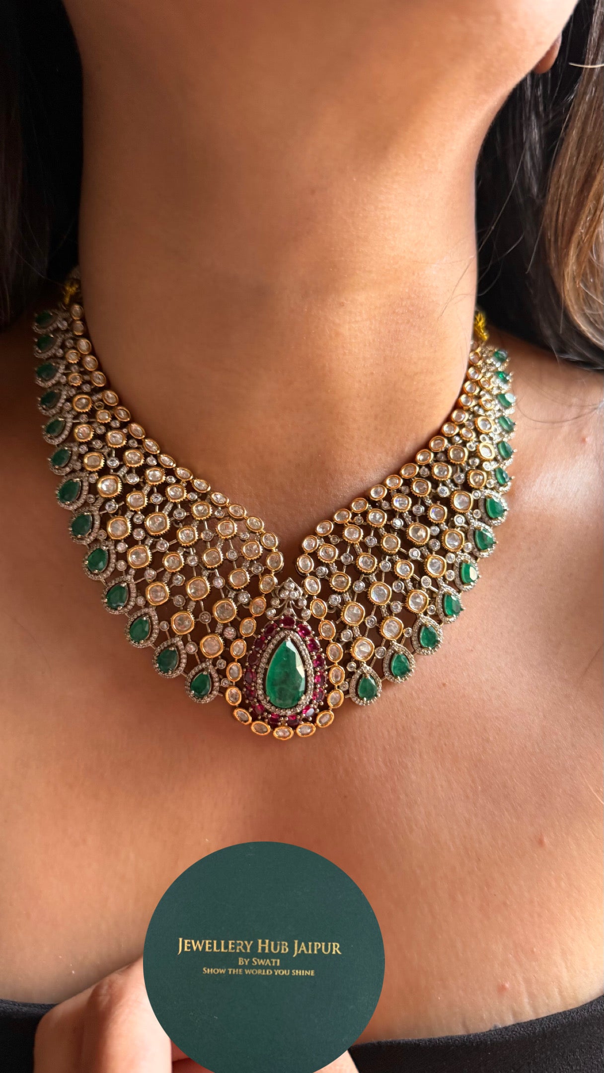 Tear shaped emerald doublet with rani pink takkar Necklace