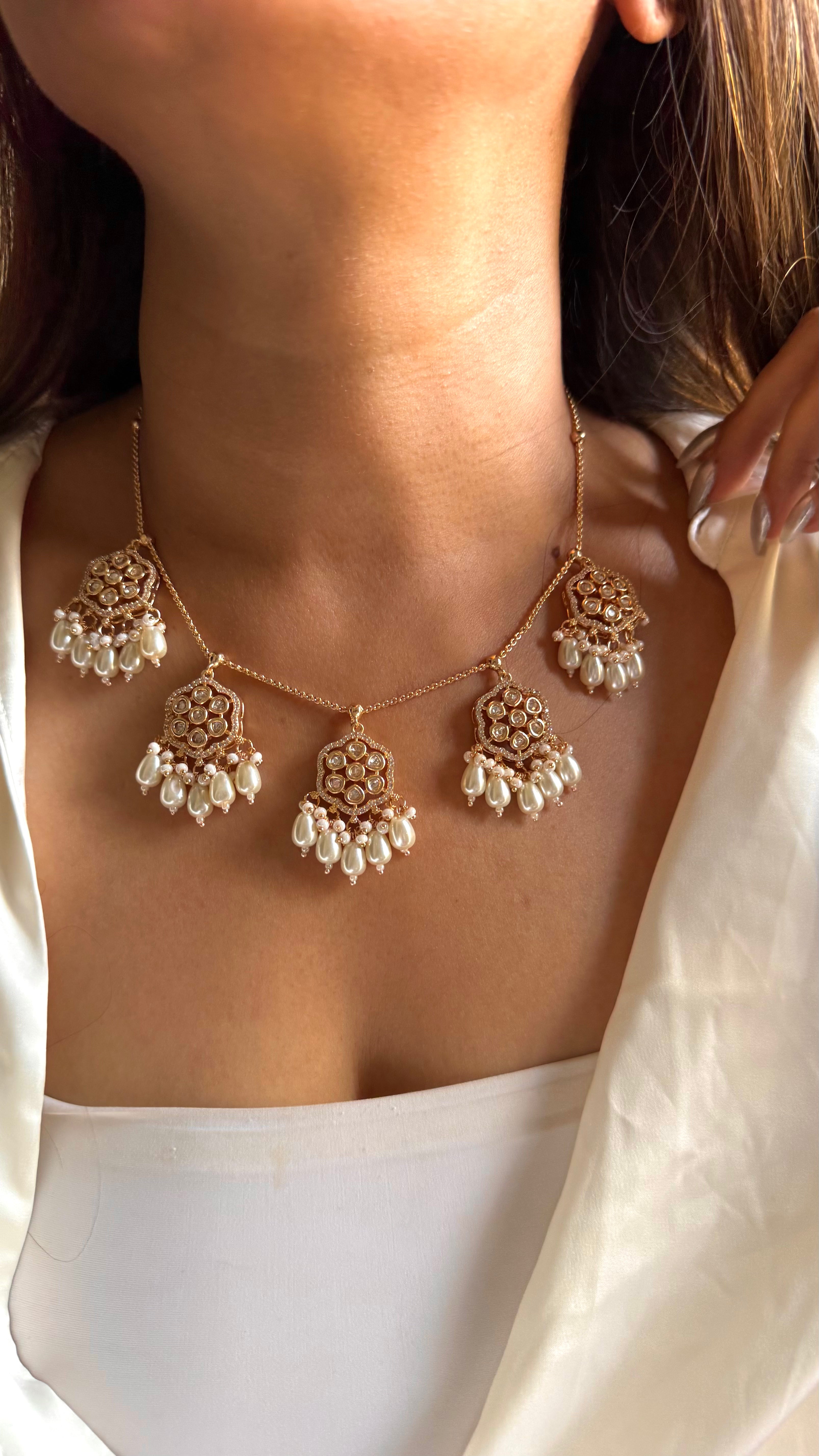 Moissanite pearl drop minimal set
