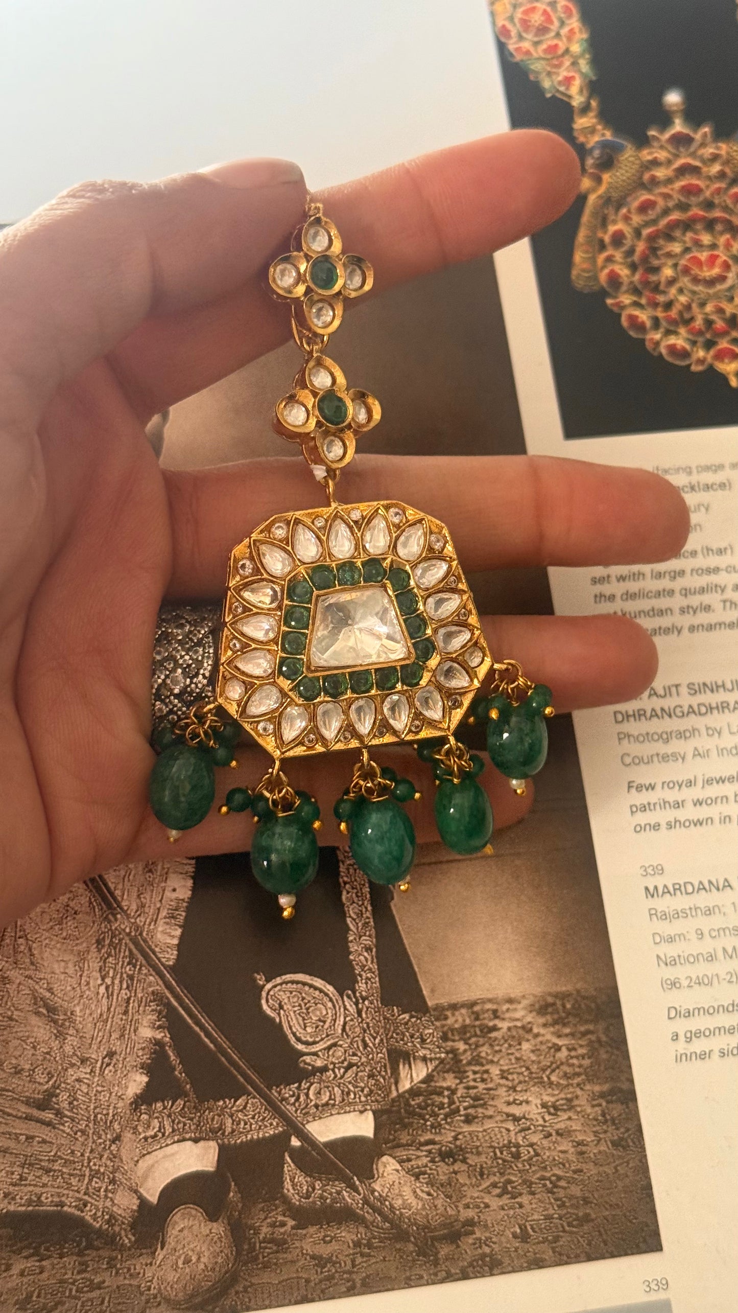 Emerald polki heritage maangtika