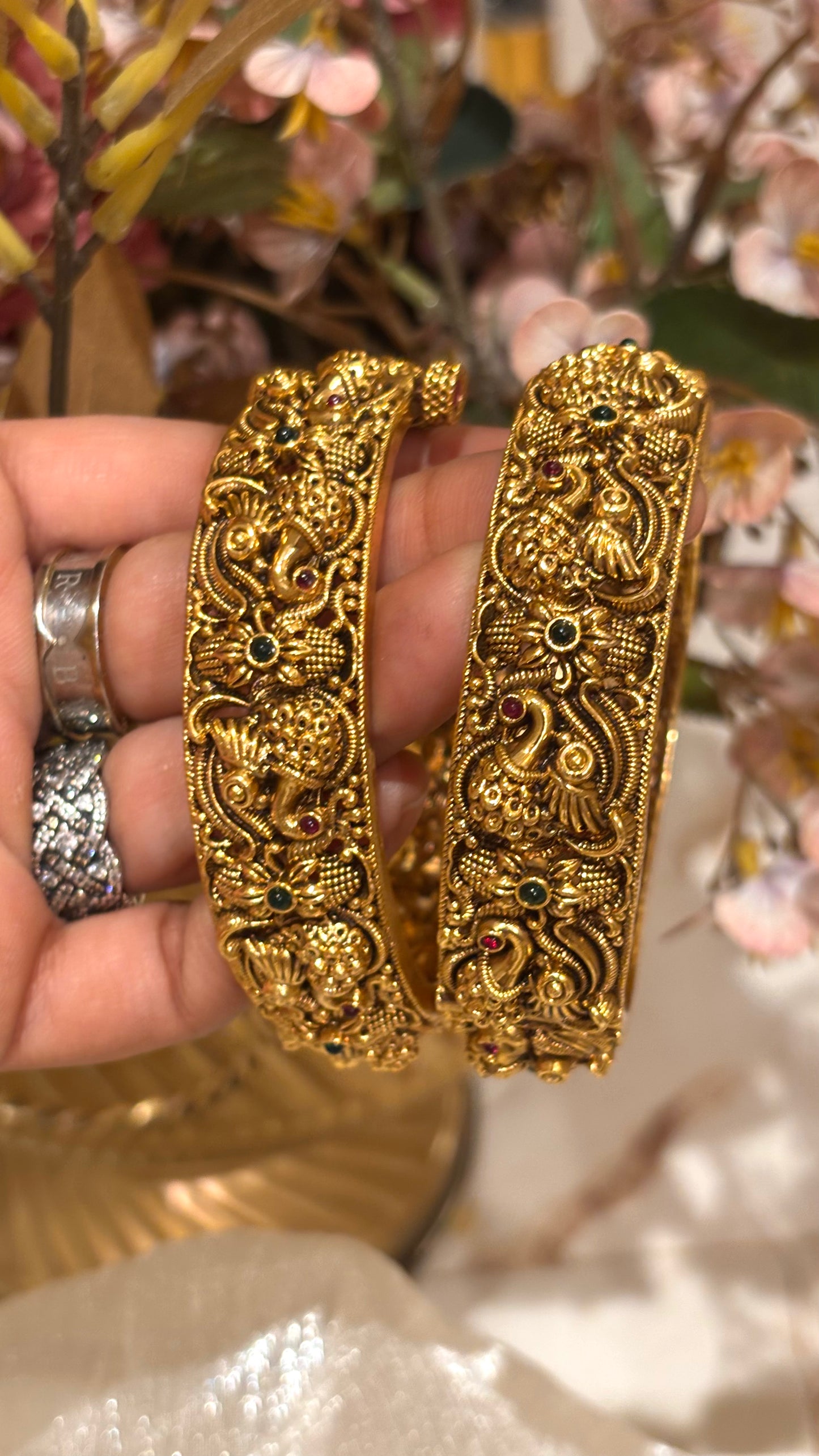 Peacock inspired Nakshi￼bangles