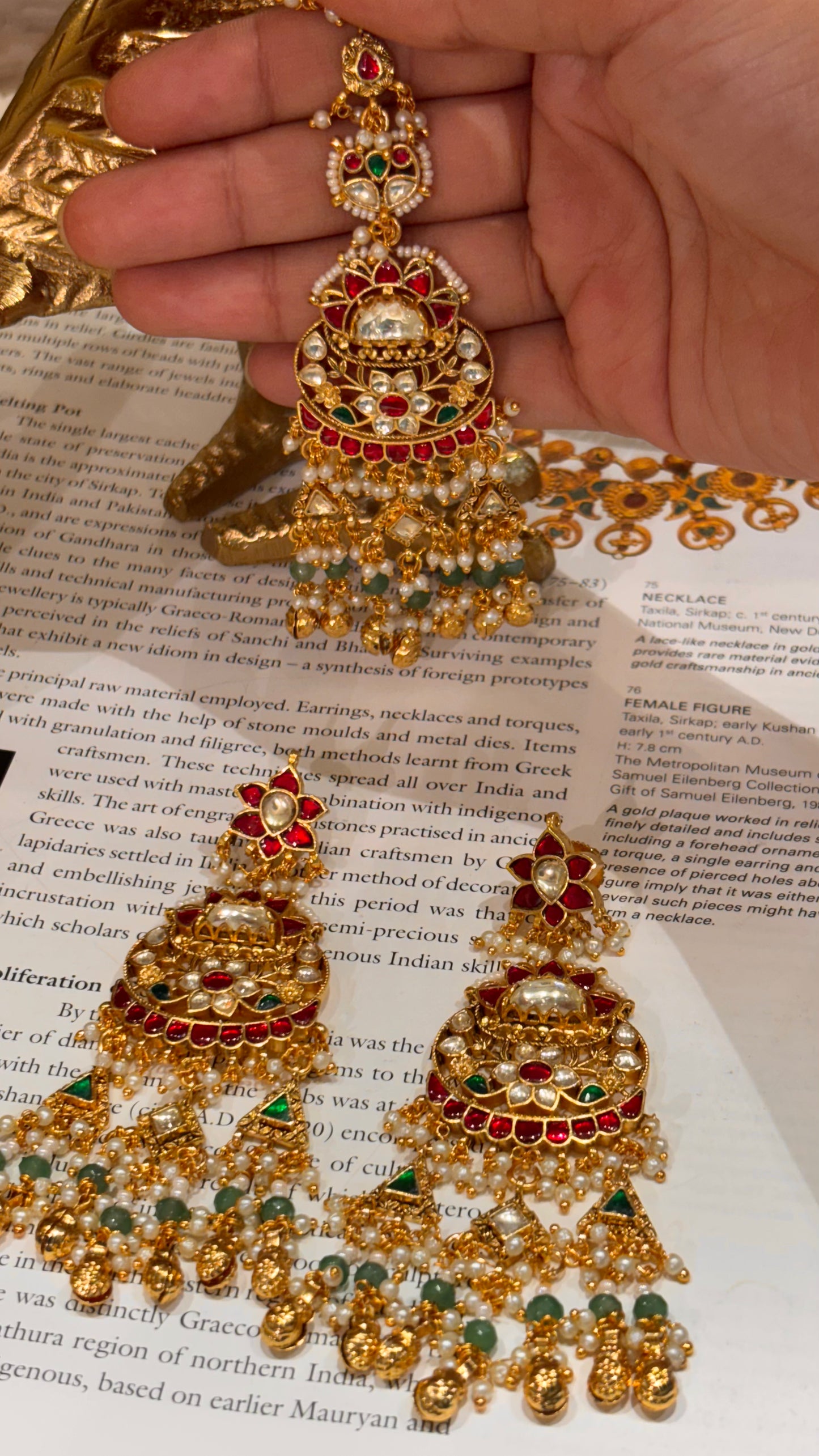 Heritage jadau Maangtika & earrings combo