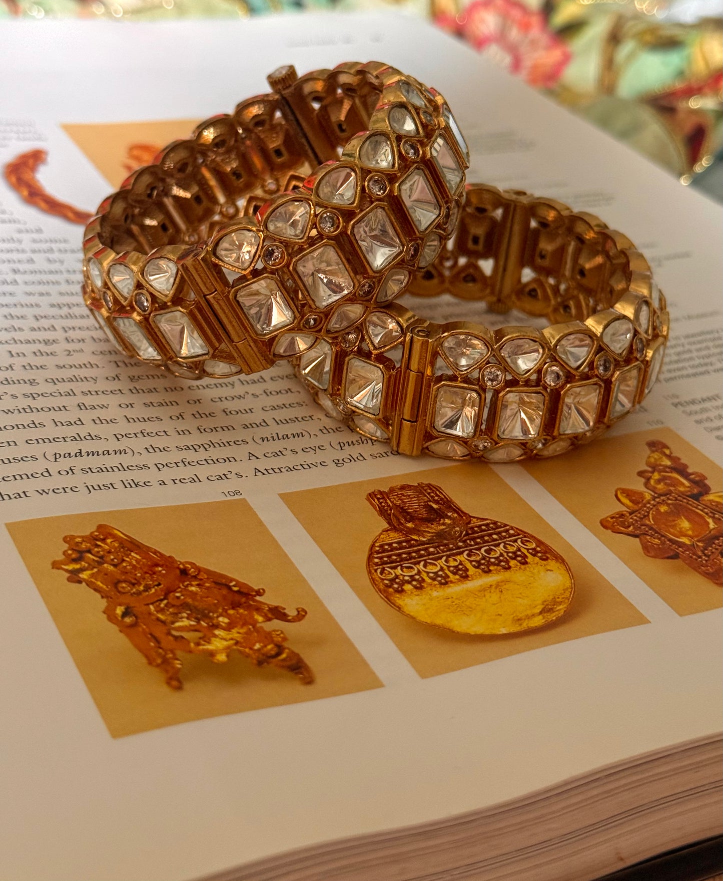 Designer Moissanite polkis openable Bangles