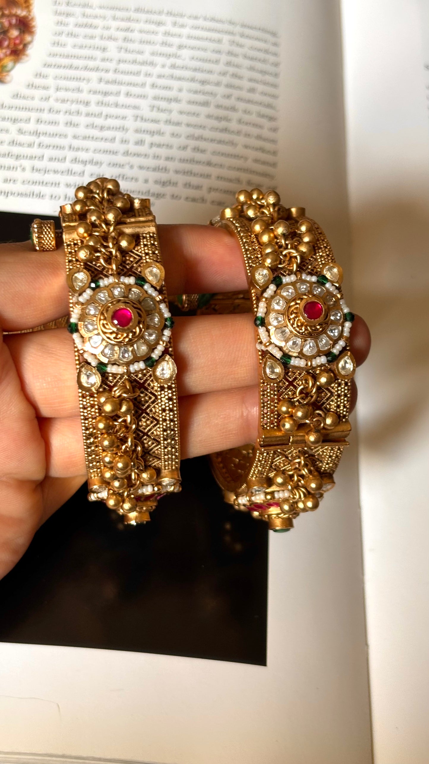 Rani pink & emerald with gungroo detailing openable Bangles