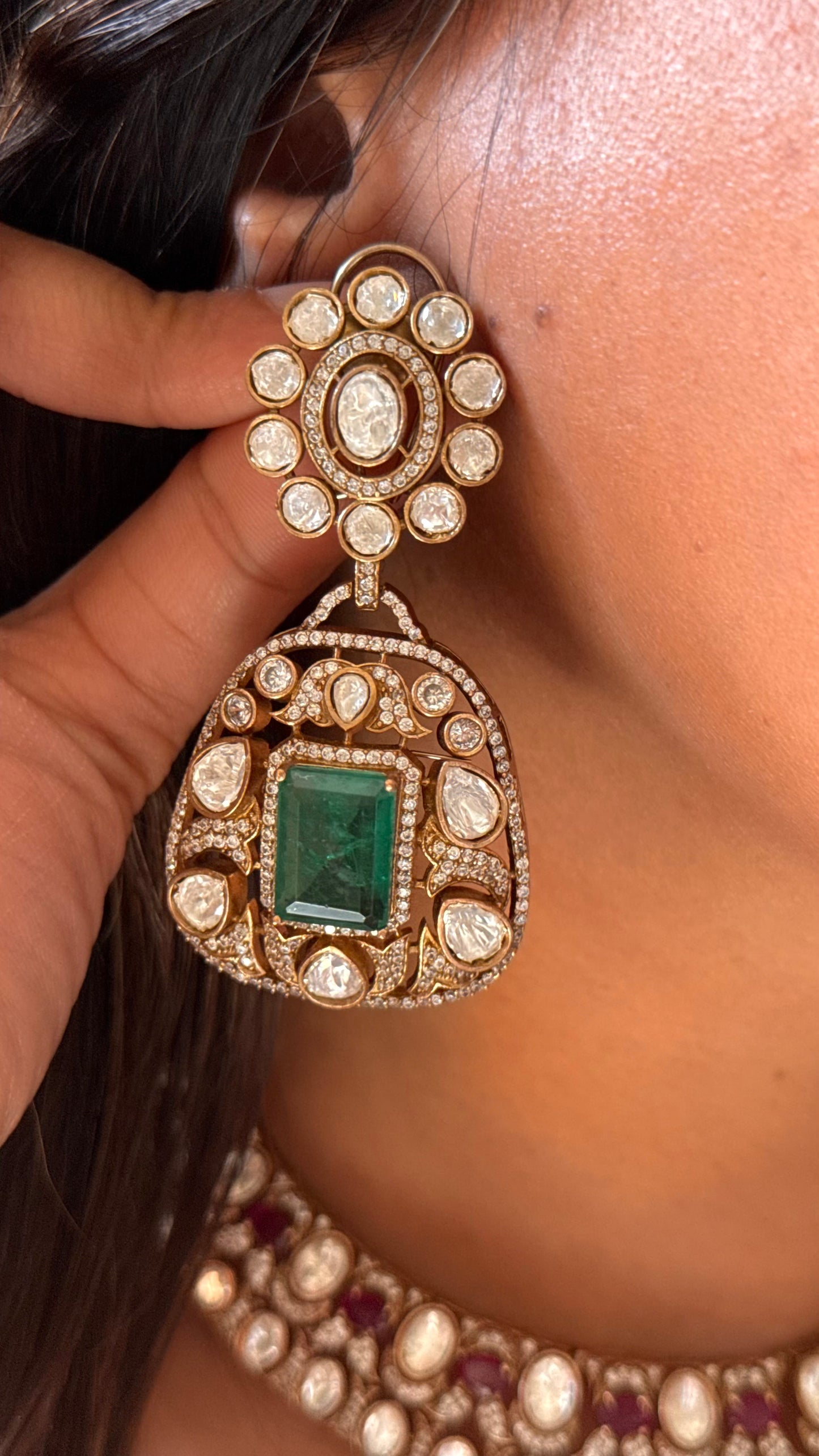 Emerald with Rani pink ruby Collar Necklace