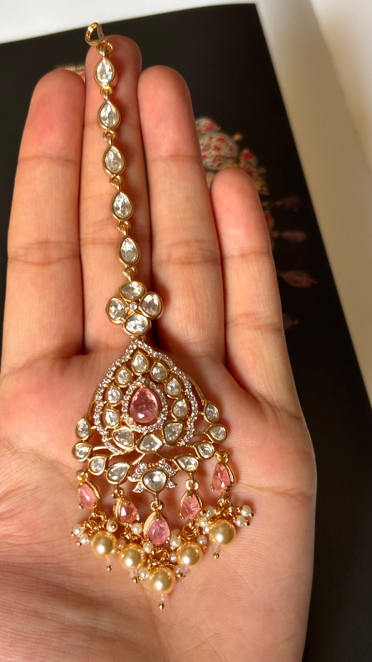Rose quartz doublets & Moissanite polki Necklace with maangtika