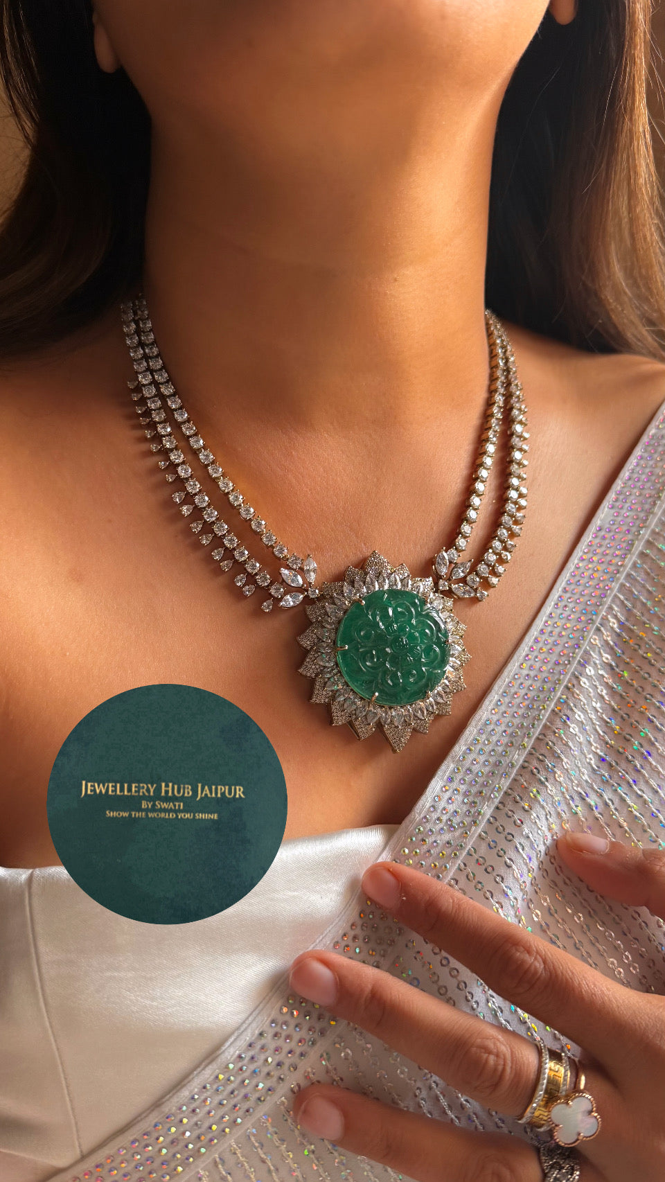 Emerald (engraved) victorian diamond necklace