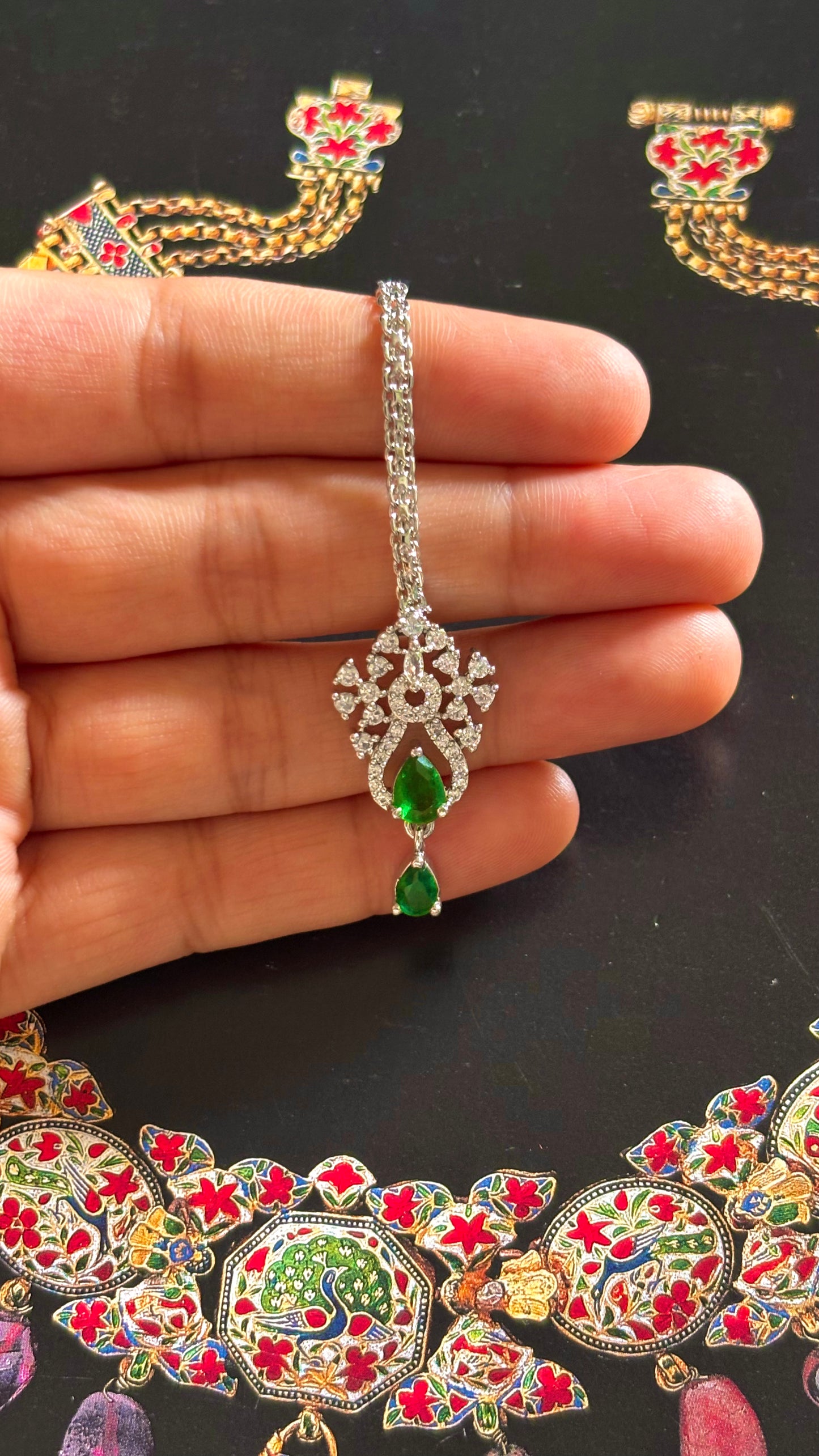Emerald doublets cz diamond maangtika