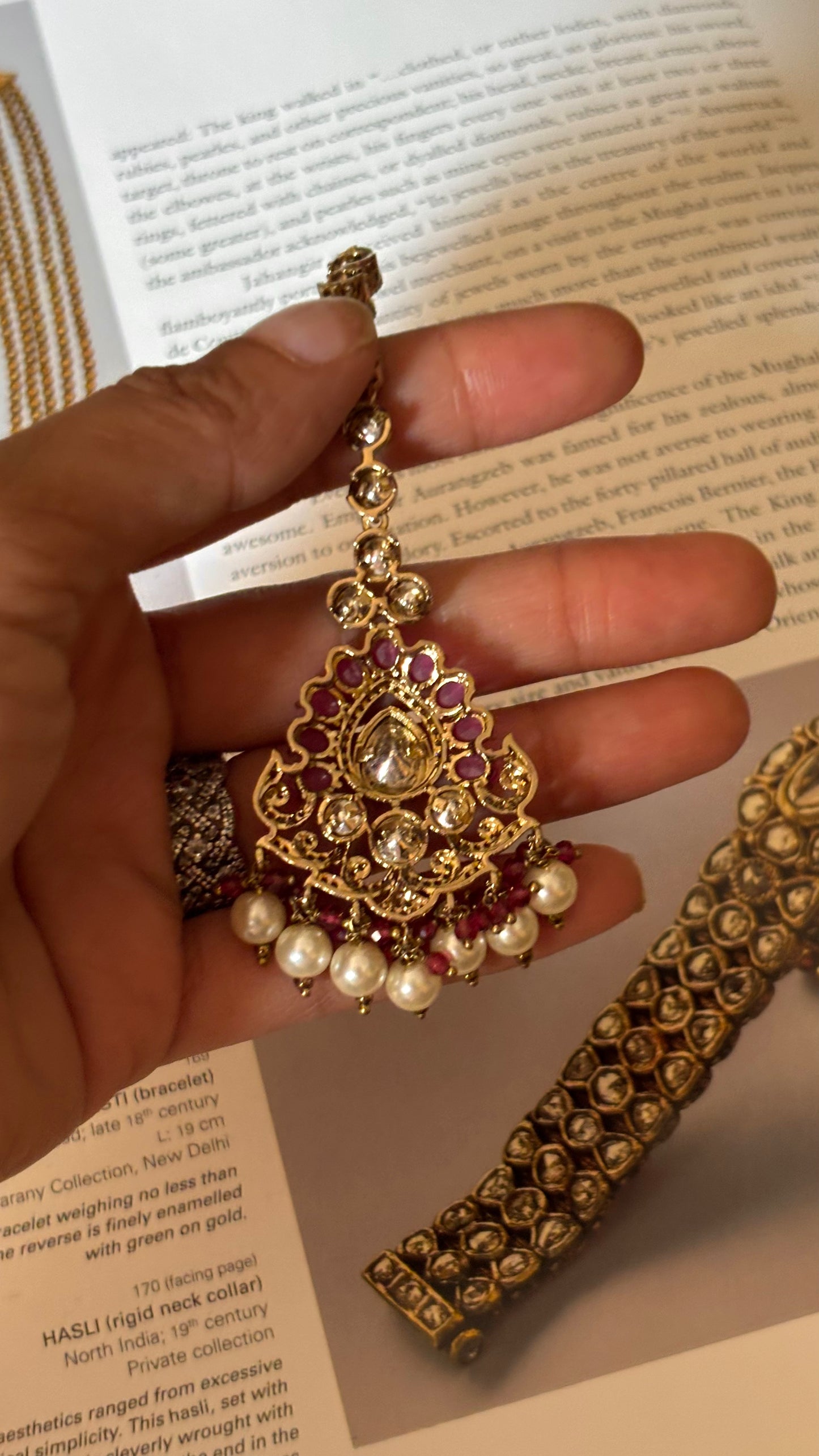 Ruby victoran maangtika with pearl detailing
