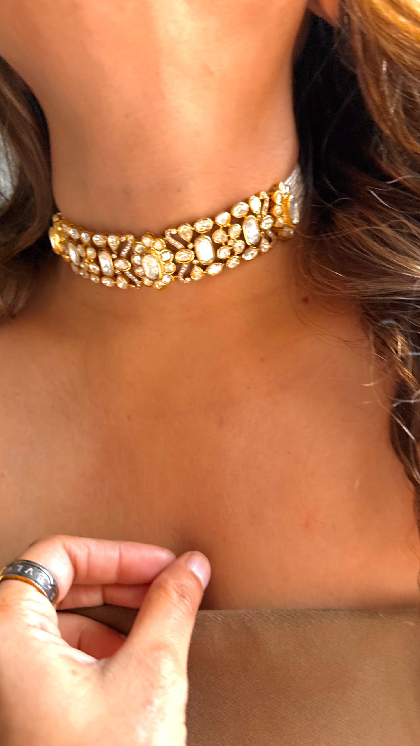 Peeli polki heritage choker