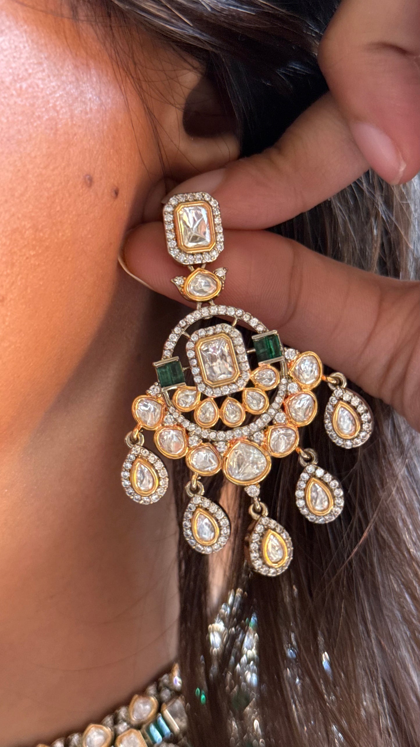 Emerald real moissanite with drops choker set