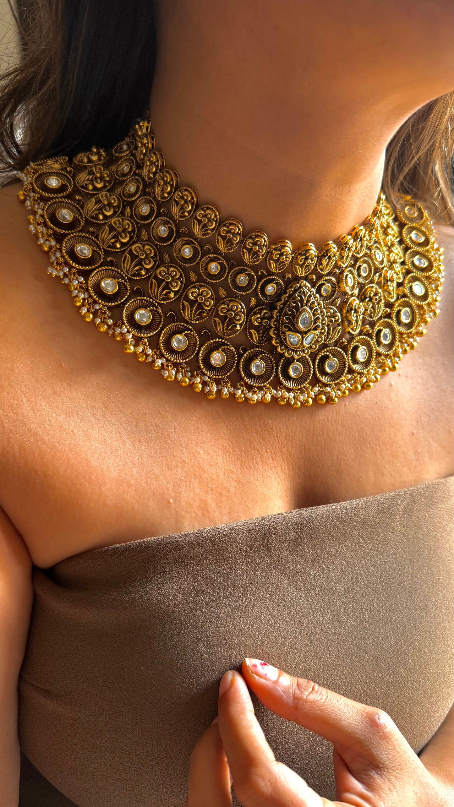 Floral Nakshi oxidised gold polki Choker