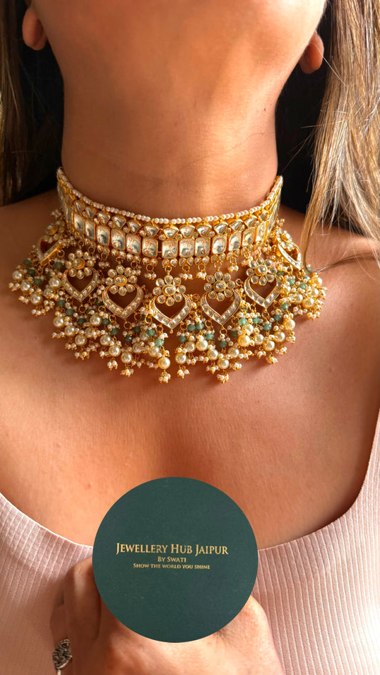 Handmade Paachi Kundan jadau with pearl detailing choker necklace