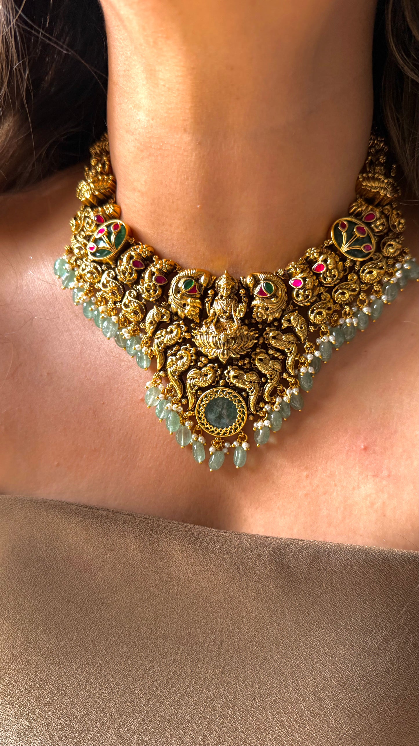 Goddes laxmi mint drop detailing necklace