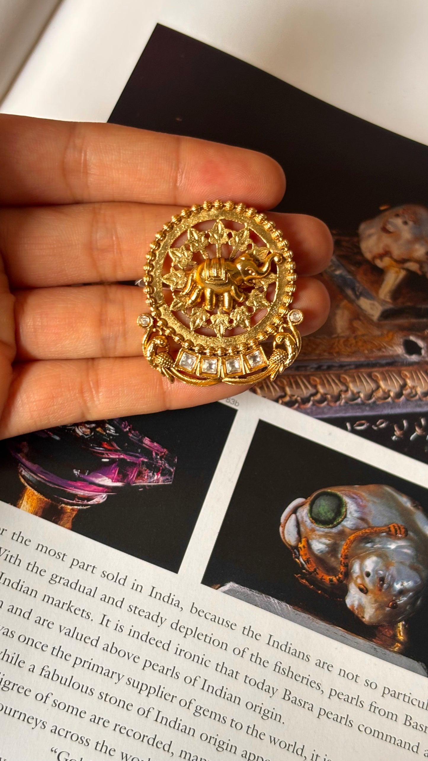 Gaj heritage gold ring
