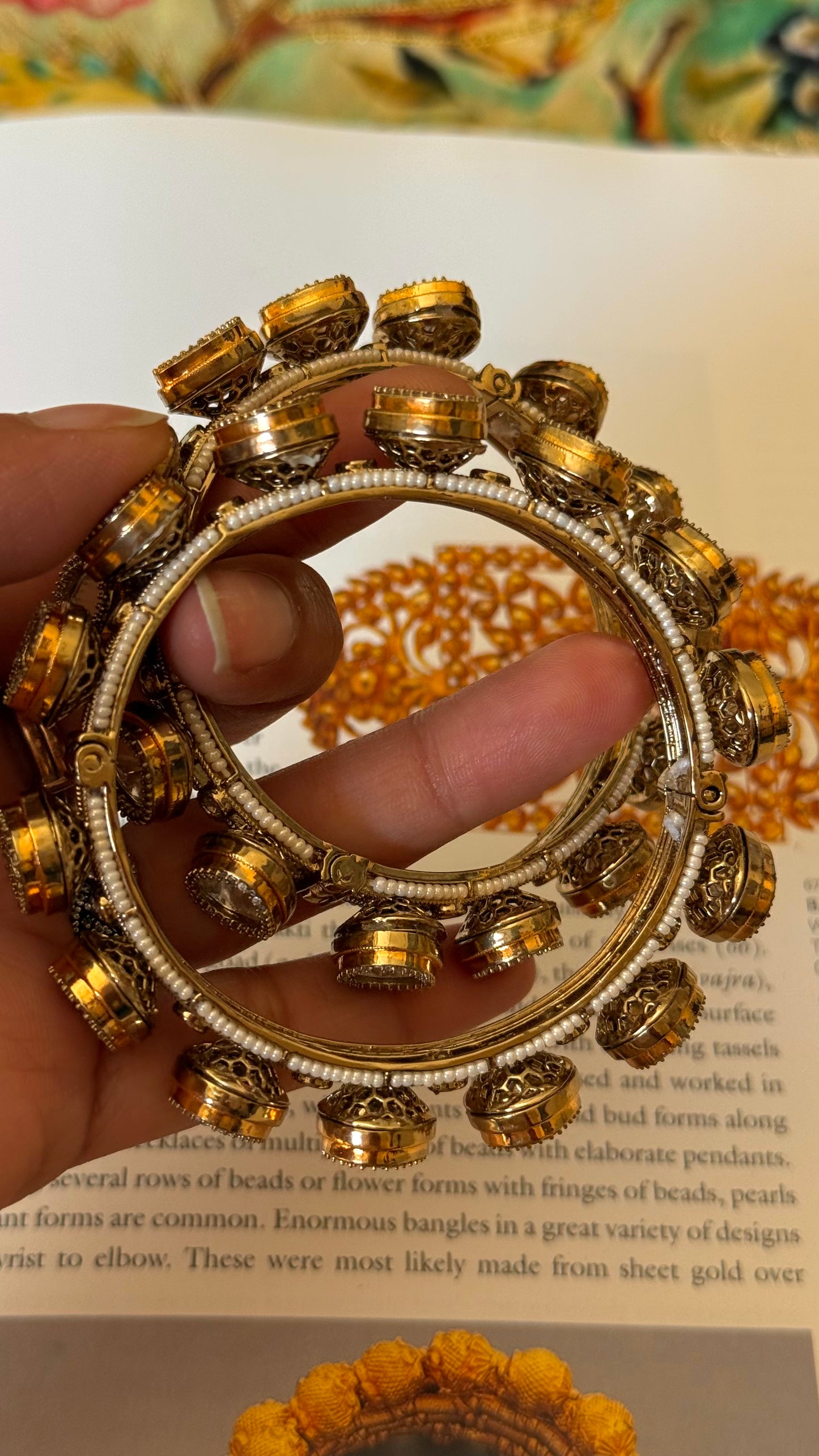 Uncut victorian polki bangdi bangles