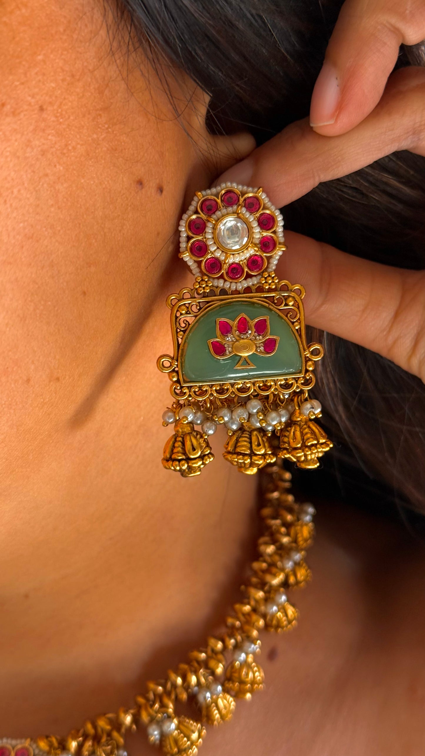 Mint rani work inlay rose drop necklace