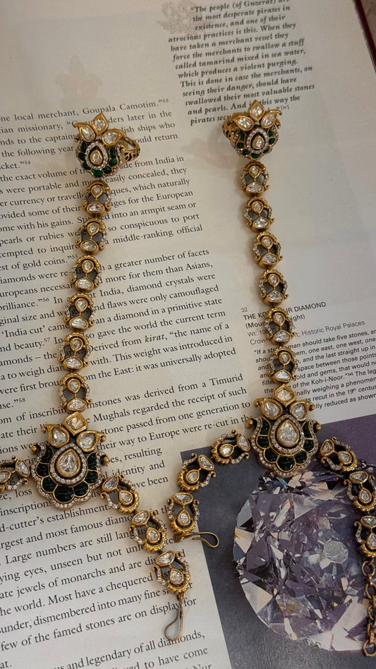 Emerald takkar work victorian hathphool