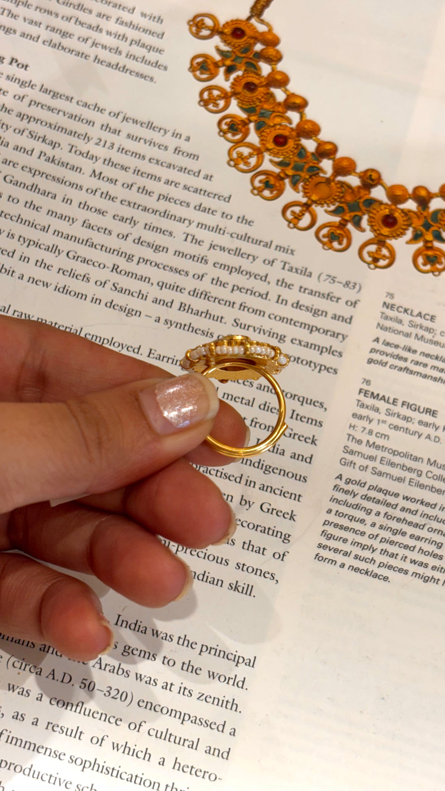 Paachi Kundan floral ring