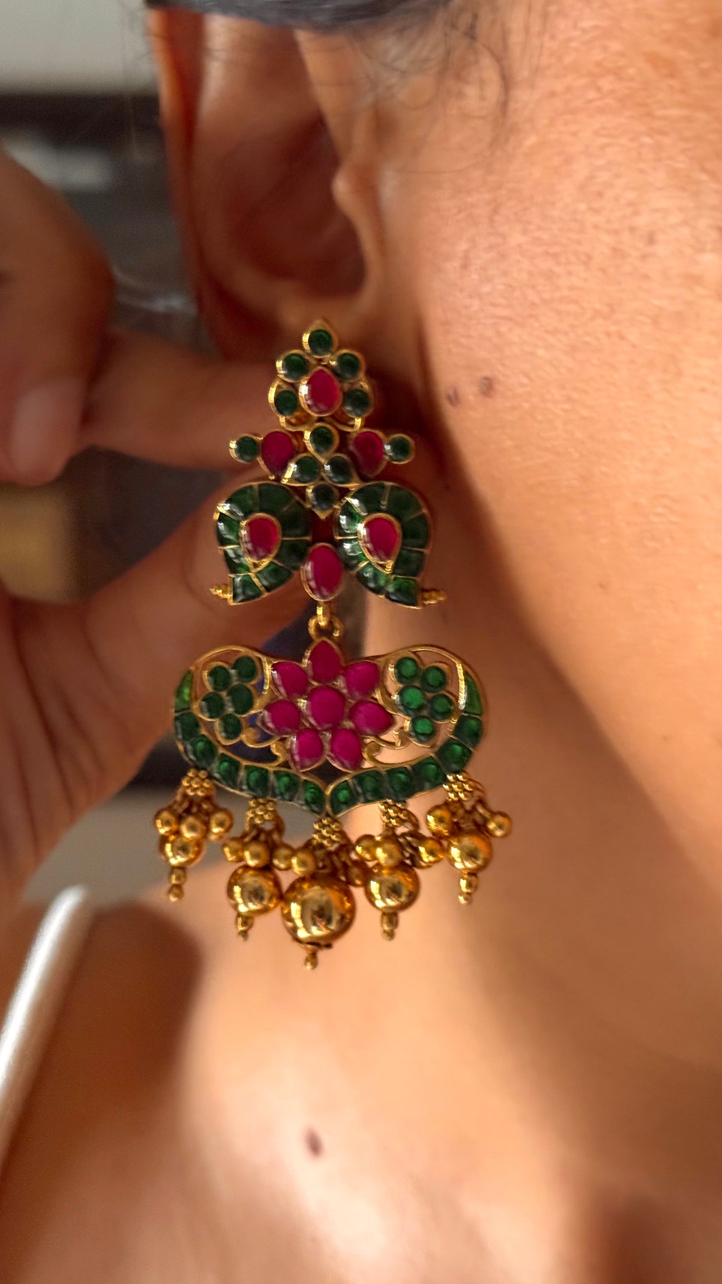 Real camp dual side wearable paachi Necklace