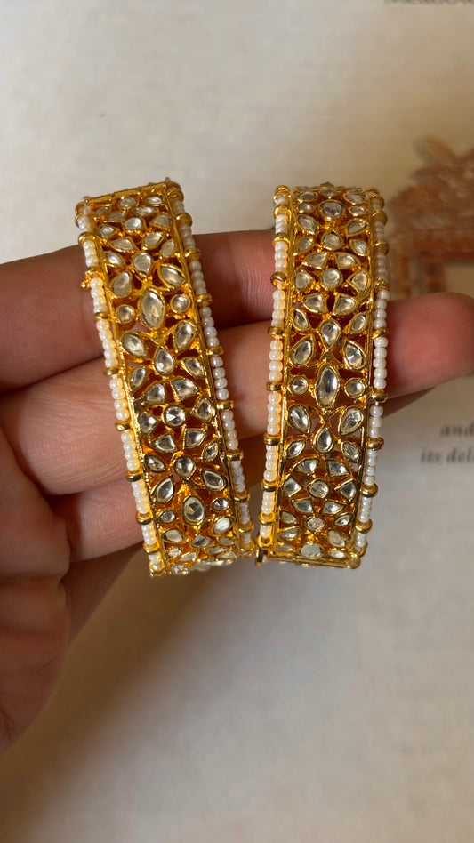 Gold plated paachi kundan bangles