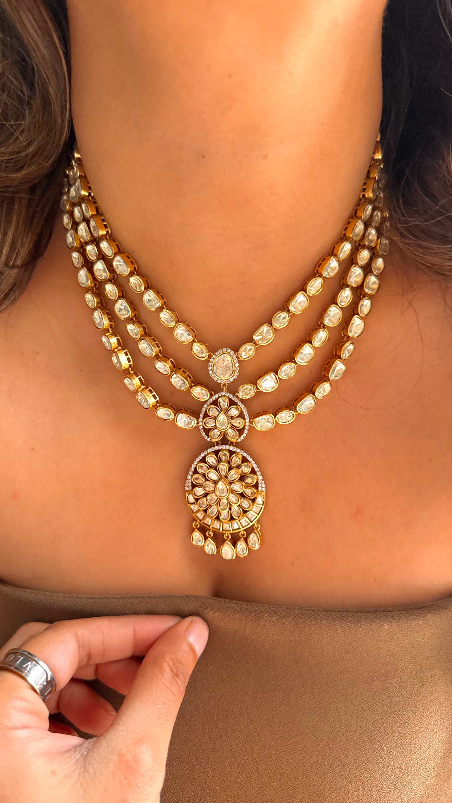 Peeli polki triple line designer necklace