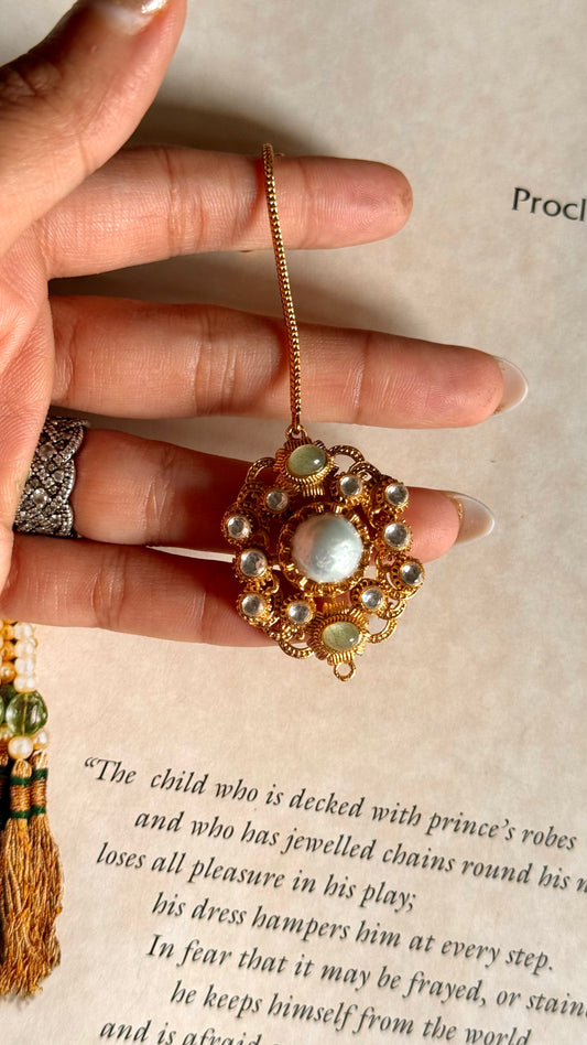 Mint & pearl moissanite maangtika