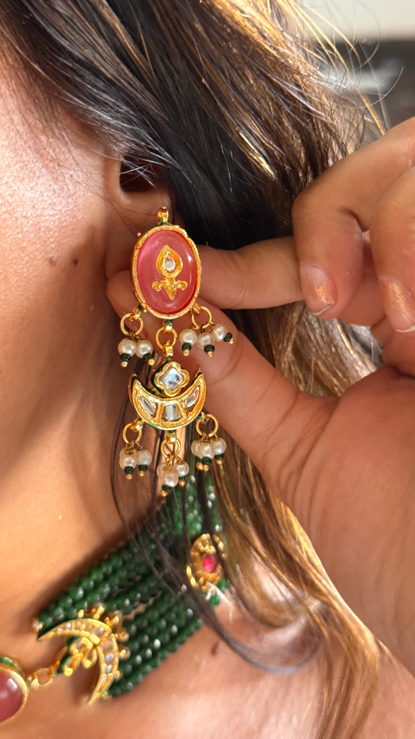 Rose quartz inlay meenakari with emerald pearl detailing choker Necklace