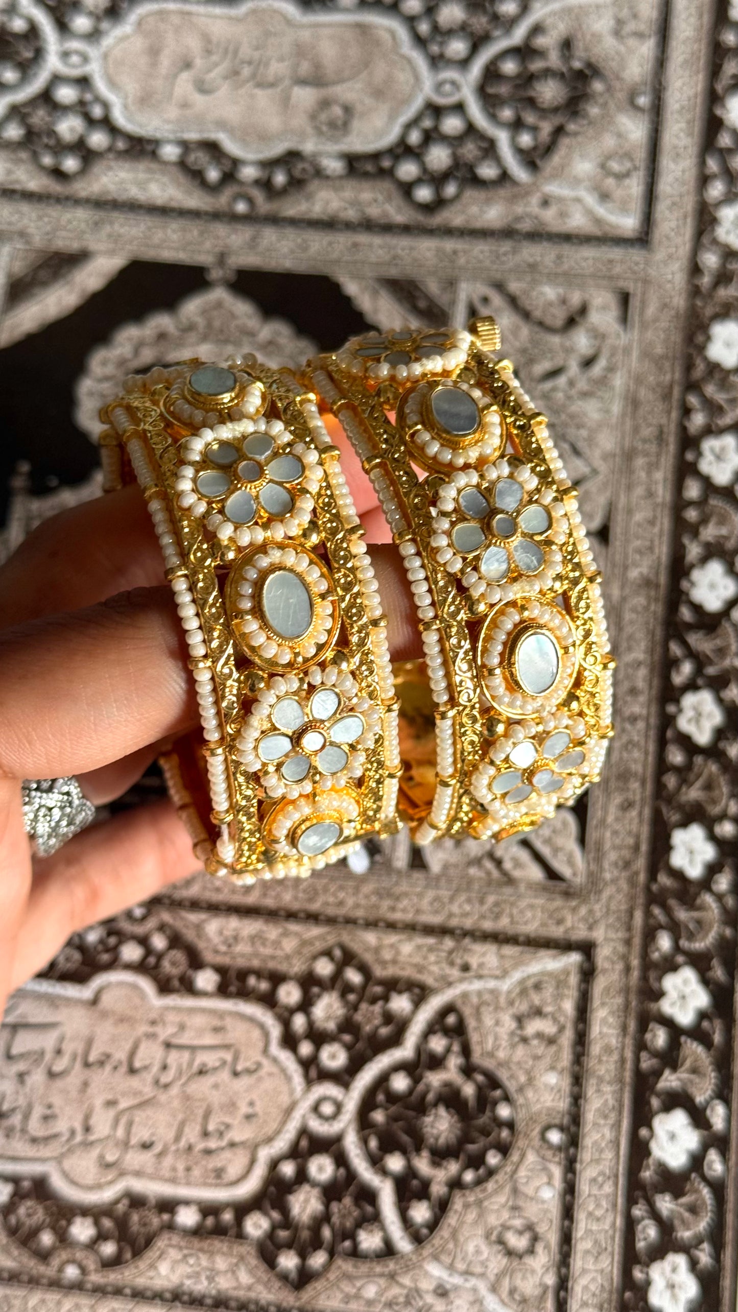 Paachi Mother of pearl floral mogra detailing openable bangle