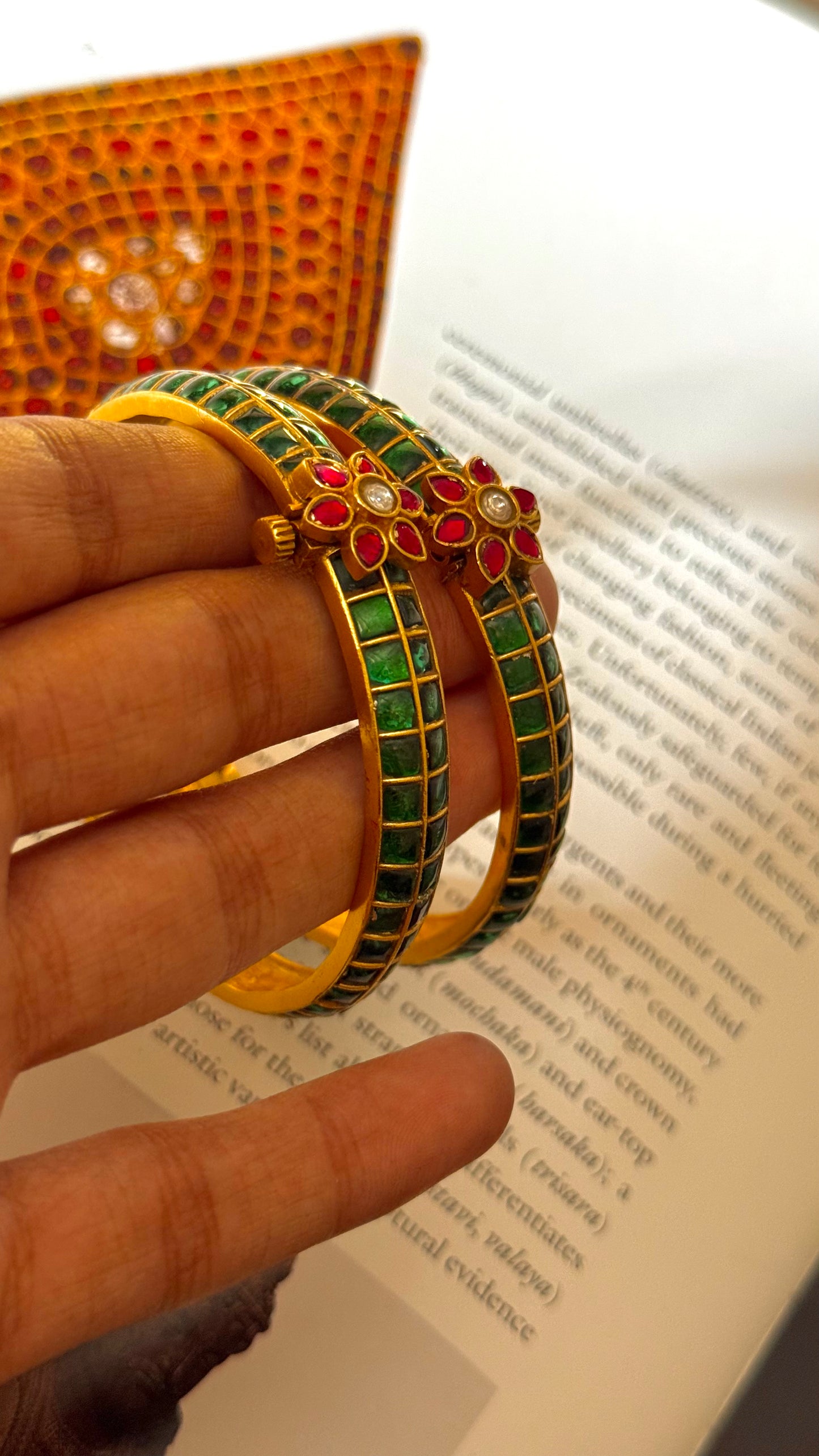 Rani pink floral detailing emerald paachi bangles