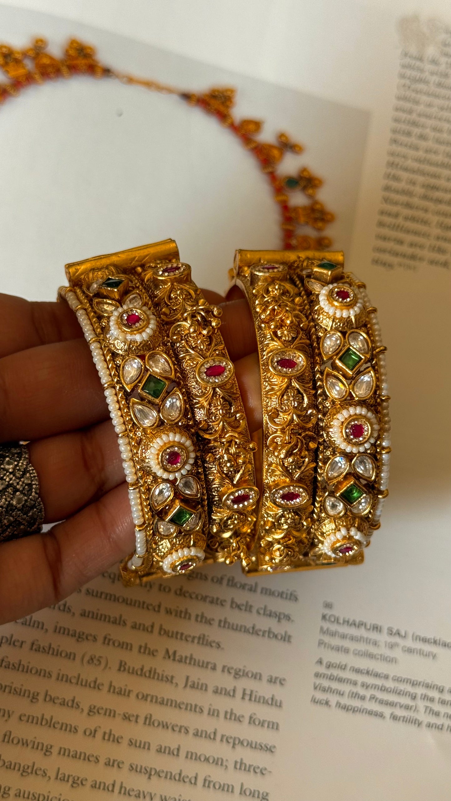 Rajwadiii Bangles