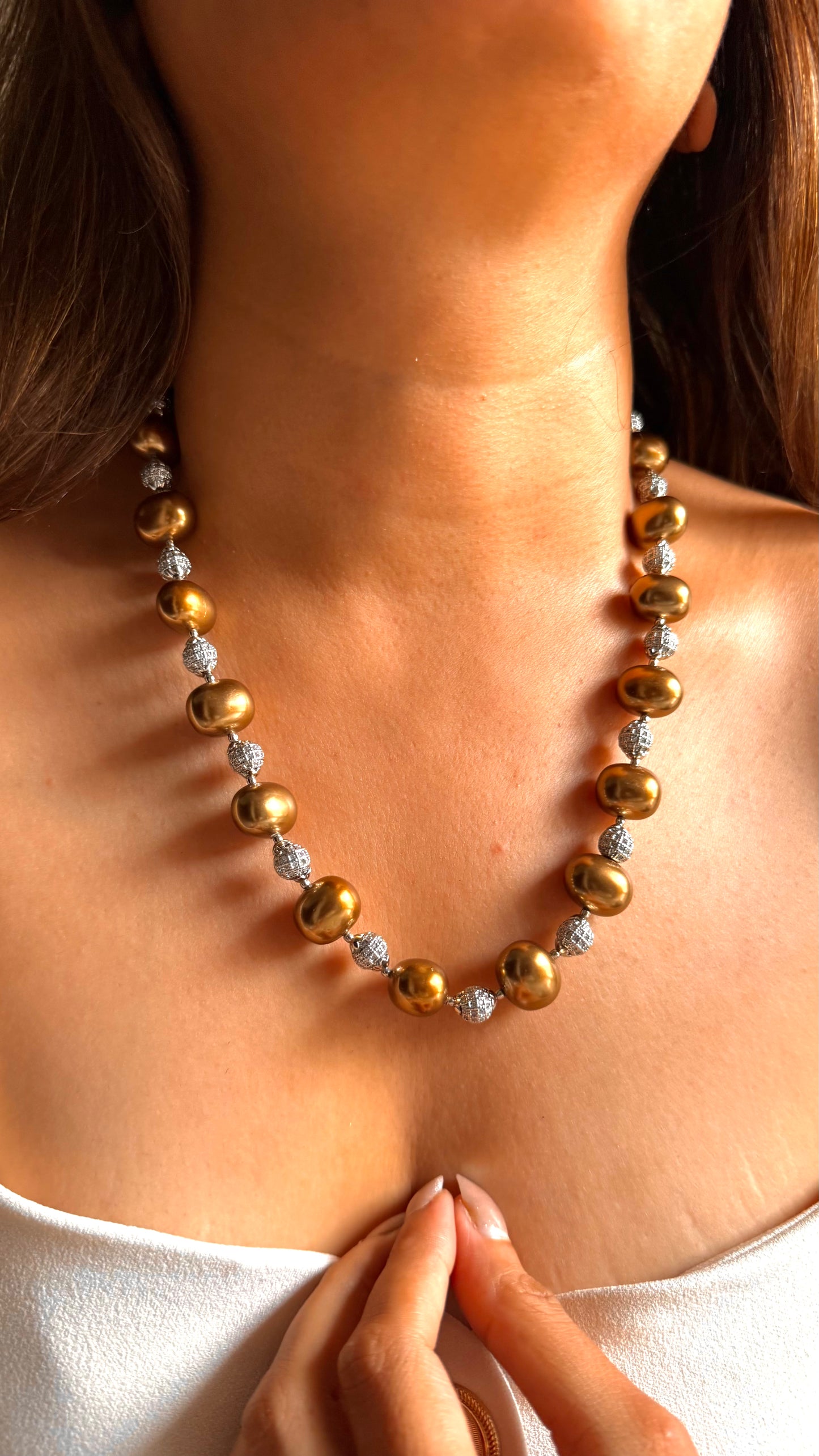 Chocolate Pearls & rhodium ball string set