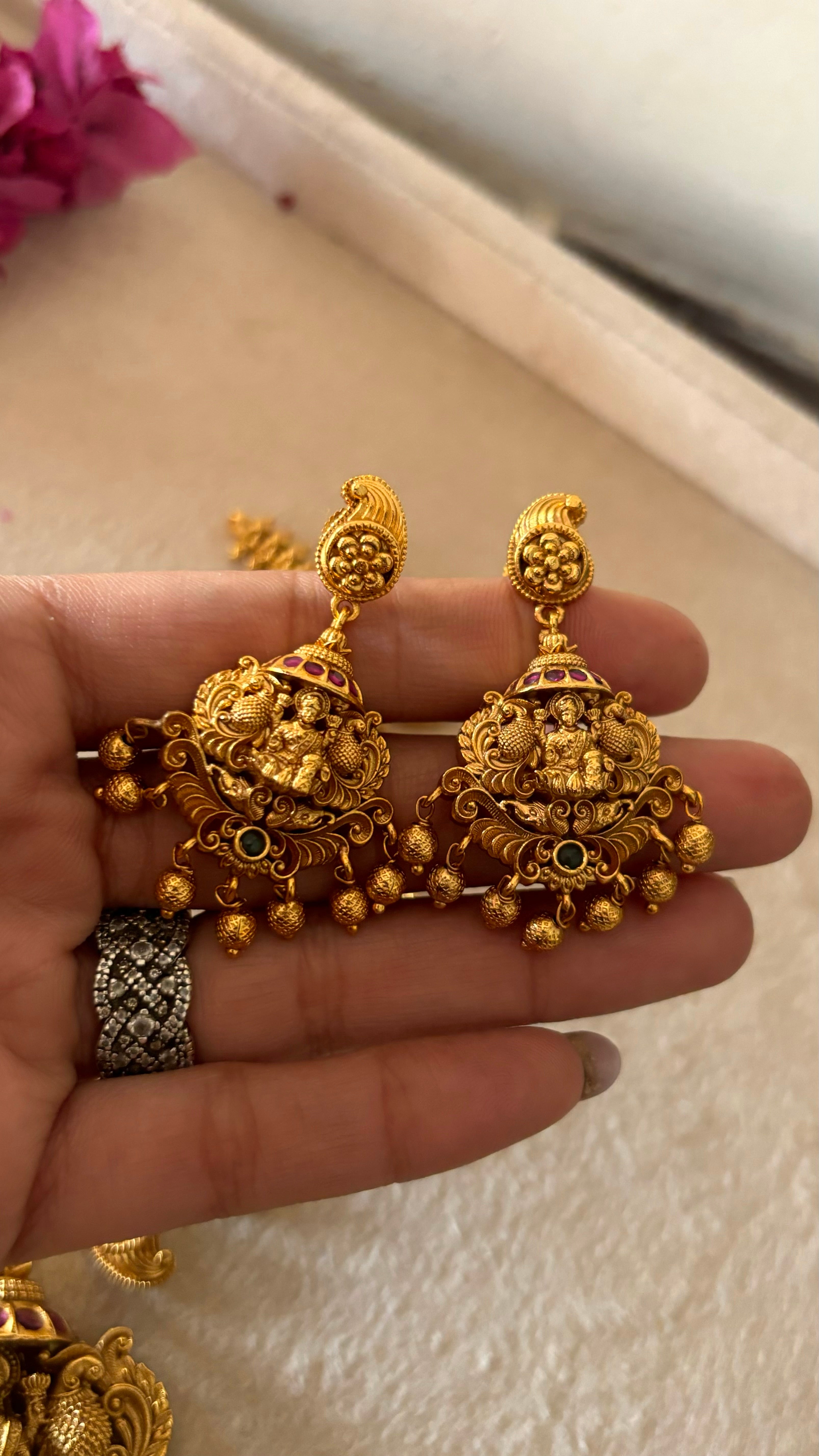 Temple jewellery with earrings