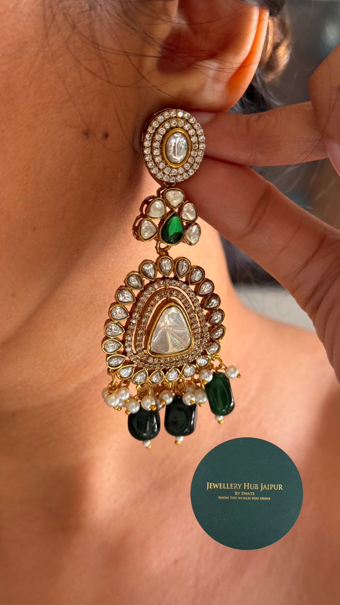 Emerald sapphire minimal necklace