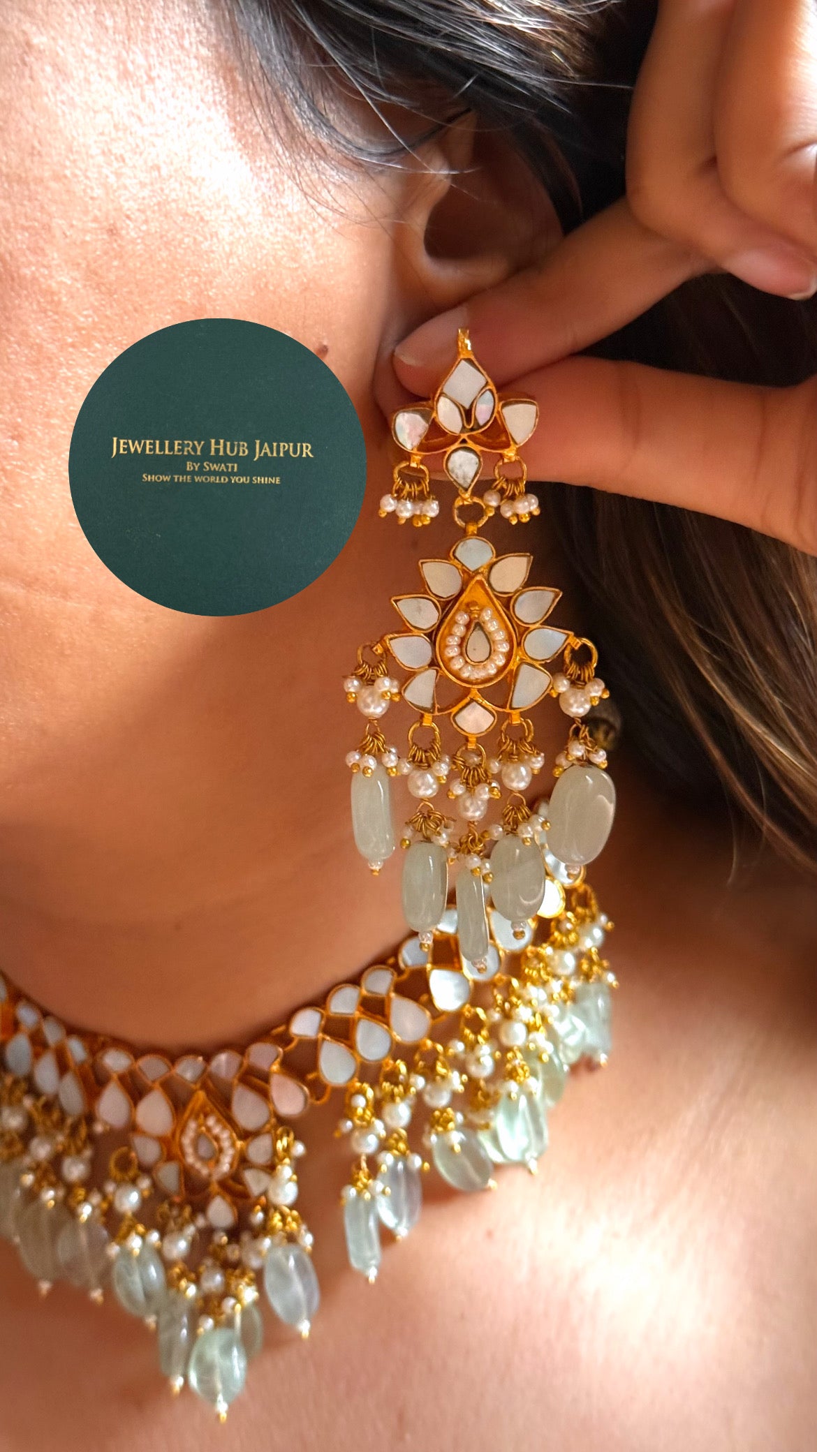 Mother of pearls with mint strawberries choker set