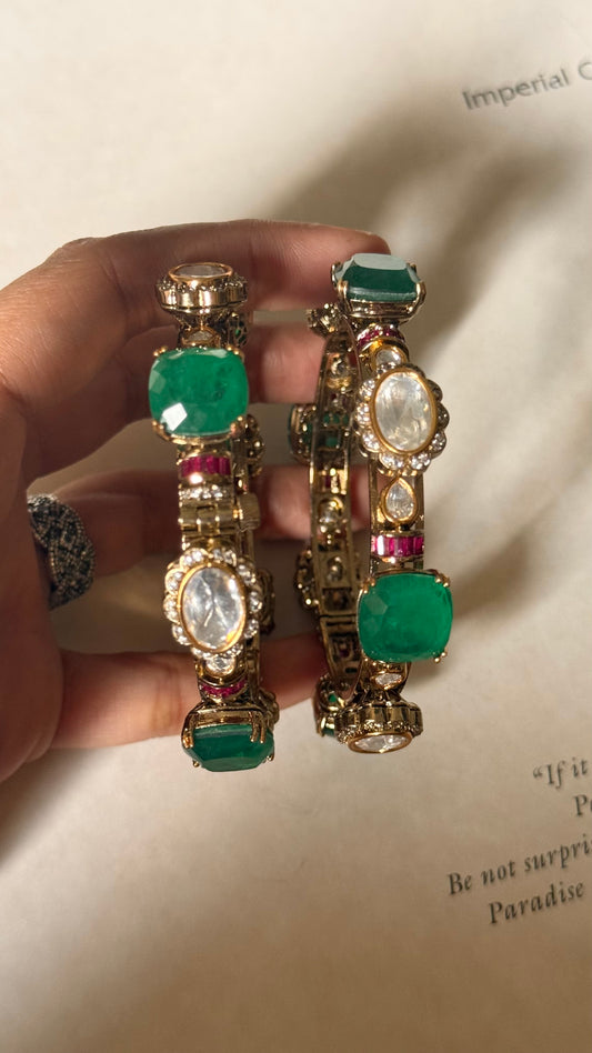 Emerald doublet & rani pink moissanite openable bangle