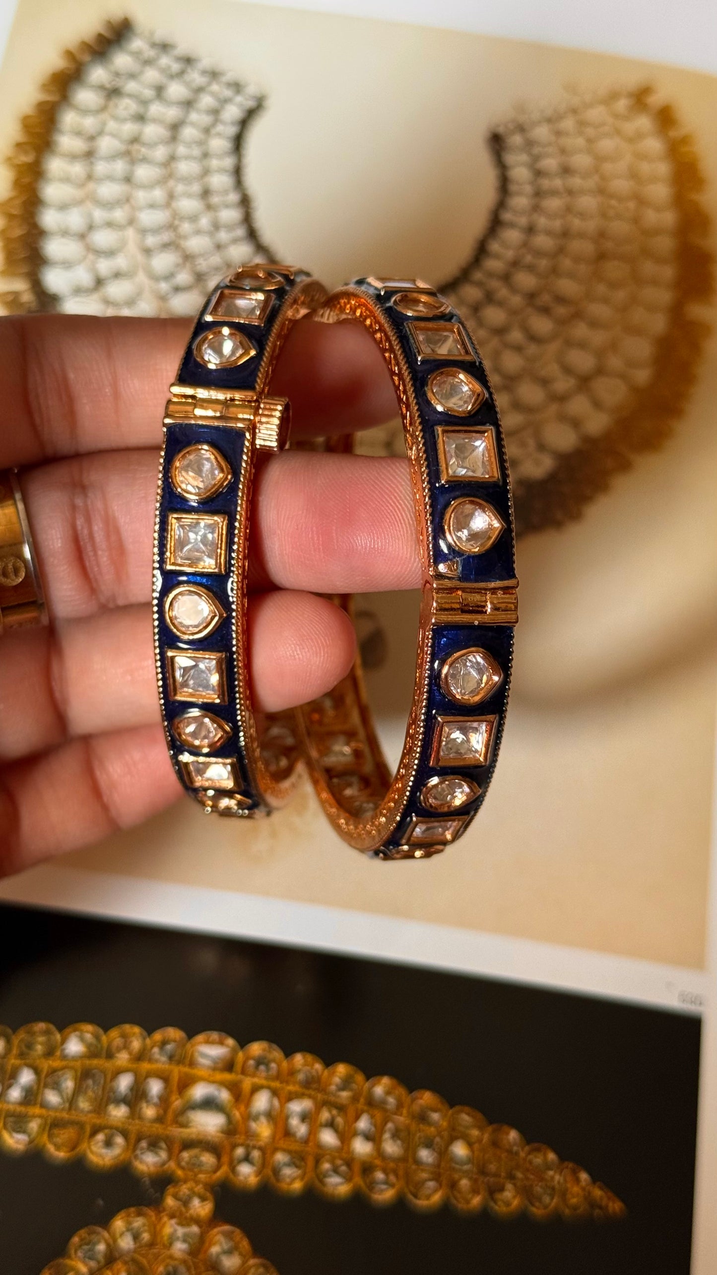 Sapphire single line polki bangles