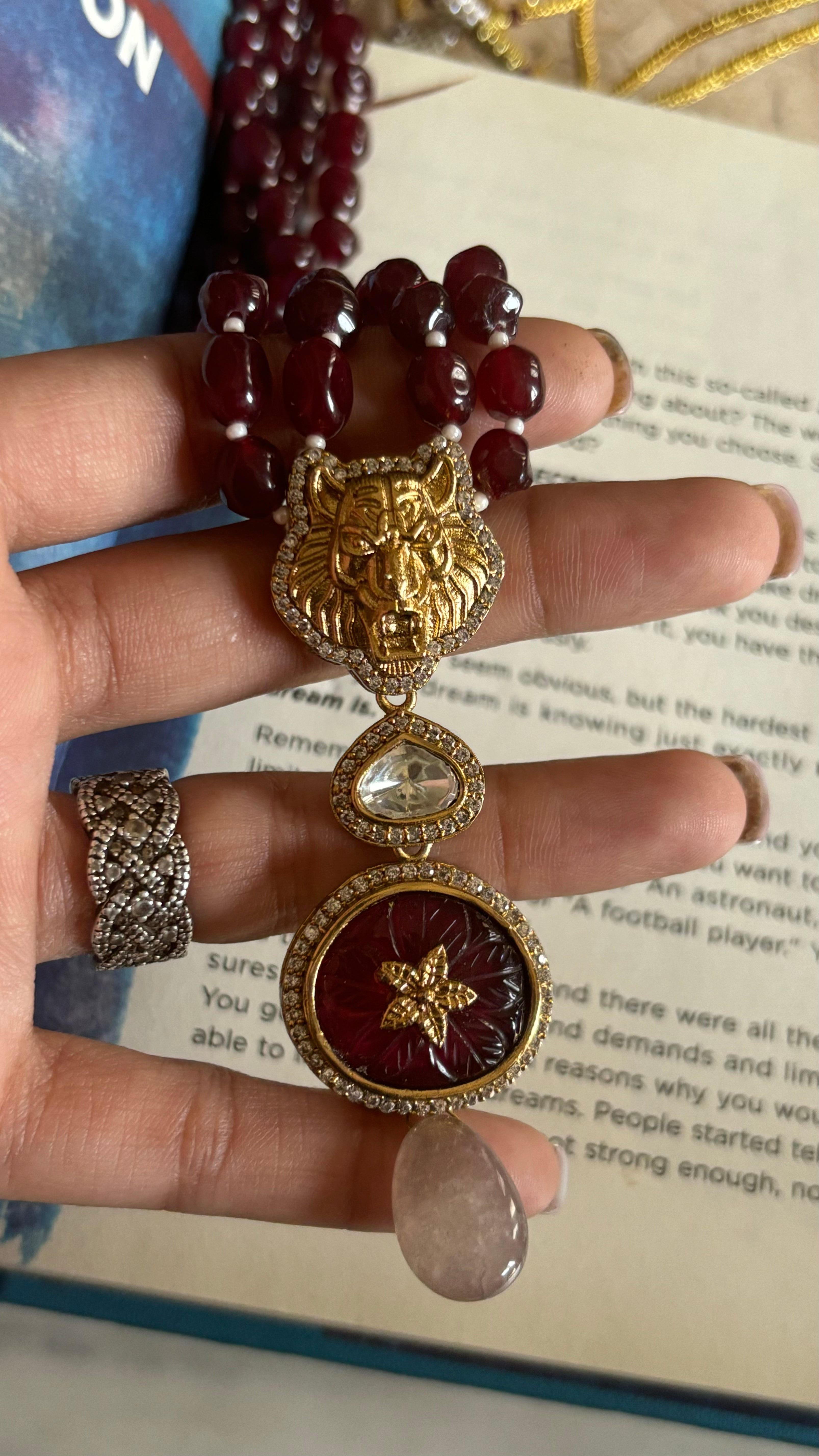 Leopard Ruby pendant set