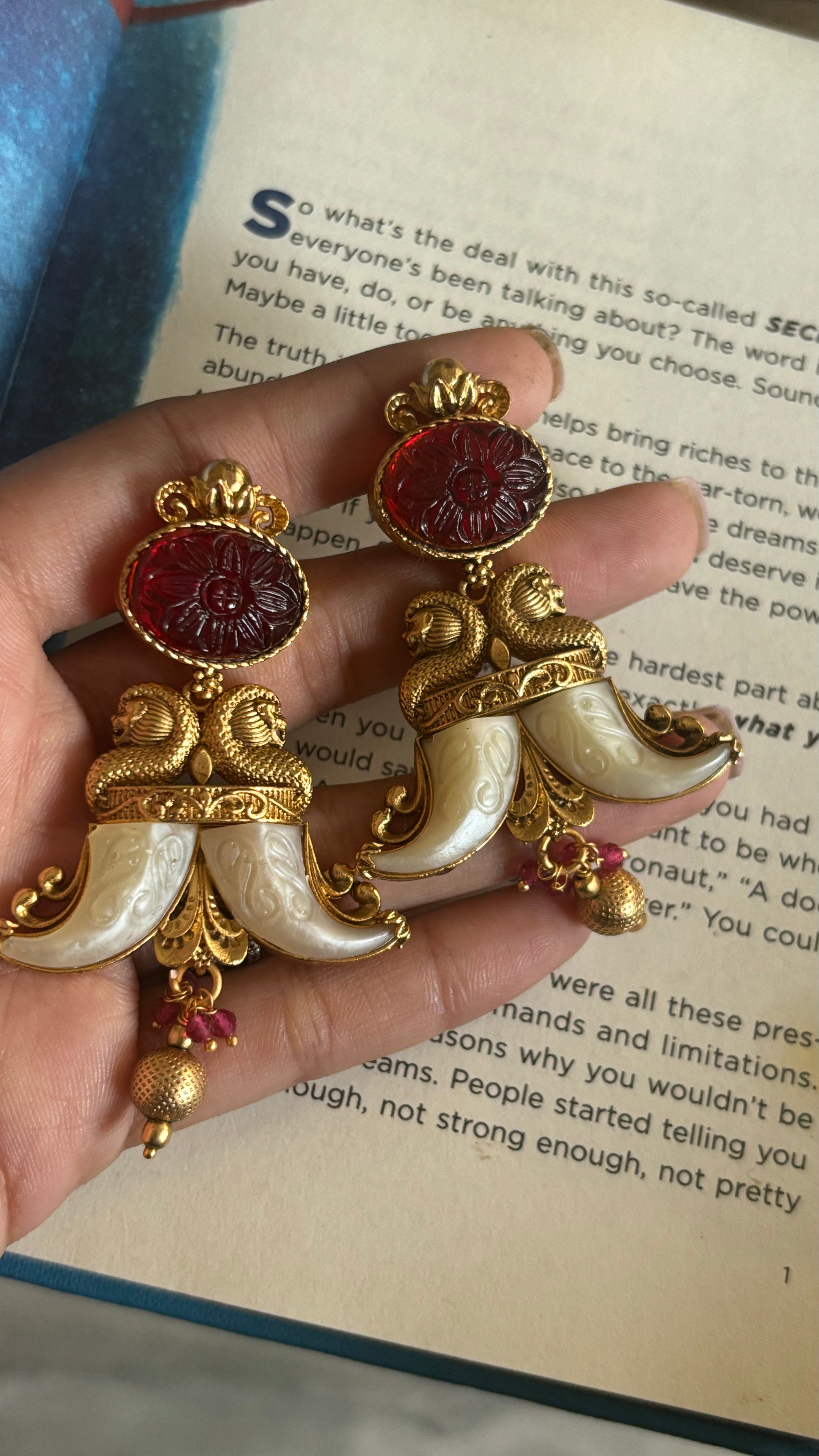 Ruby and off-white victorian pendant set