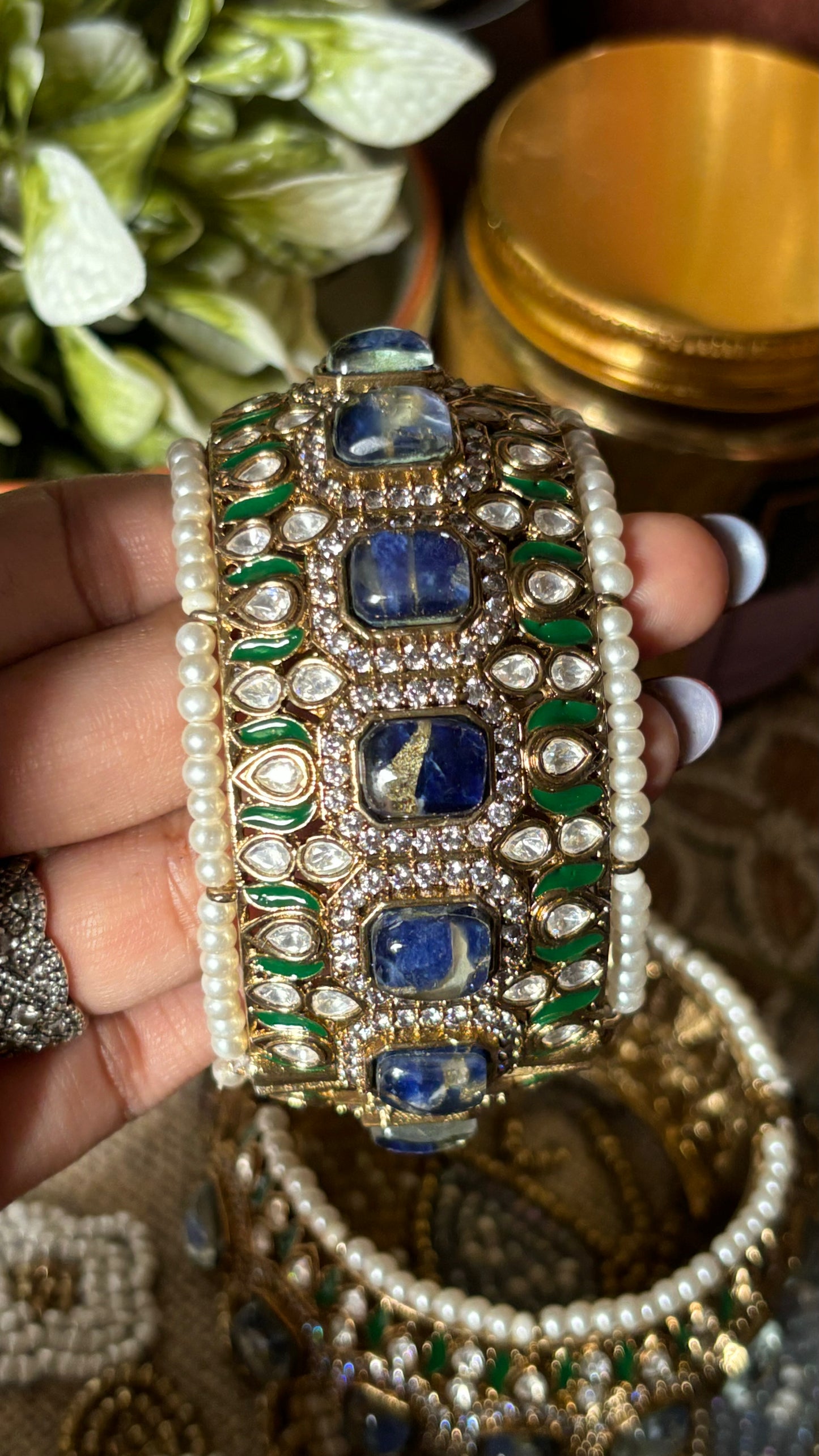 Sapphire & Emerald pearl designer bangles