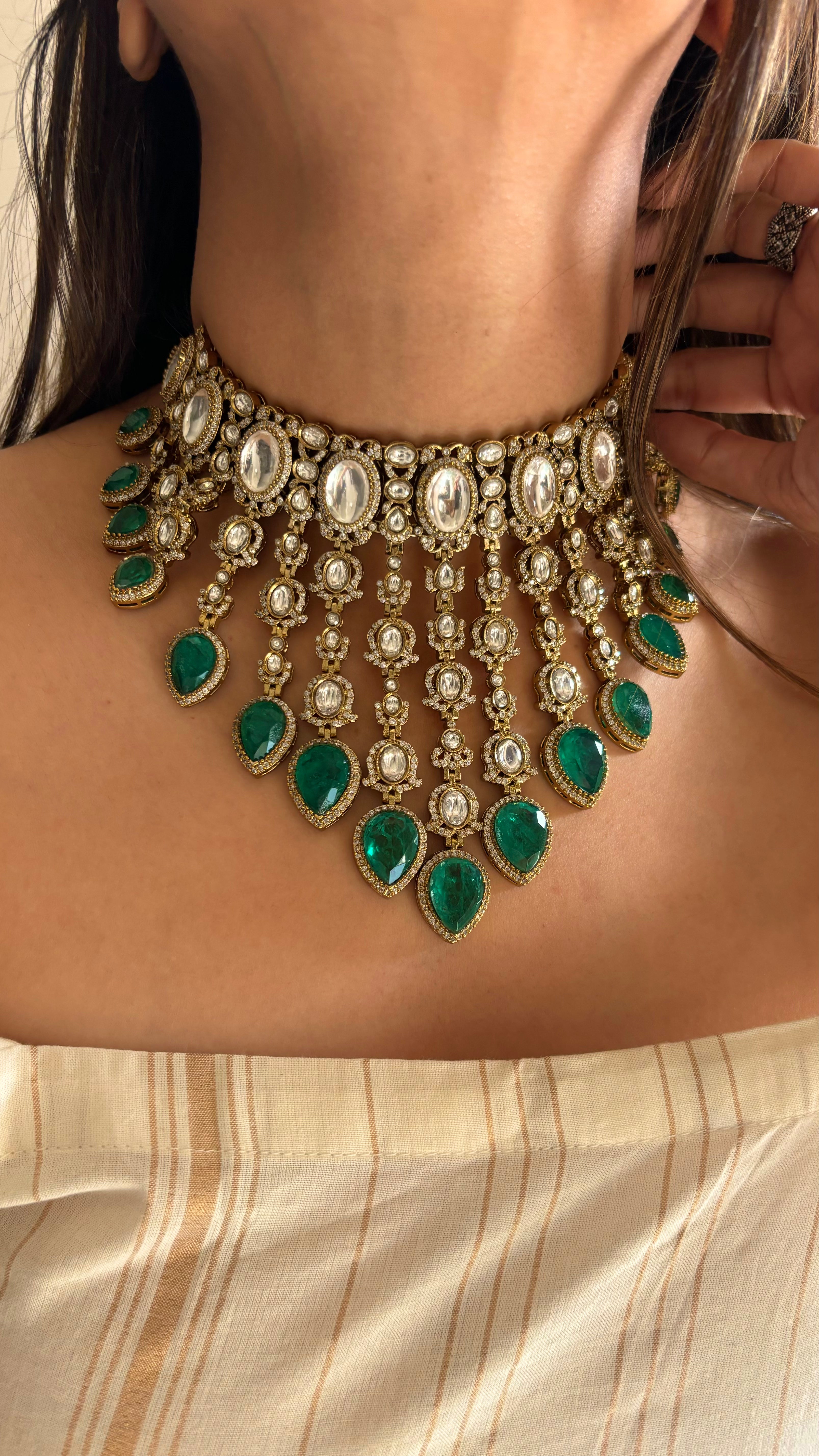 Madhura emerald bridal asia choker