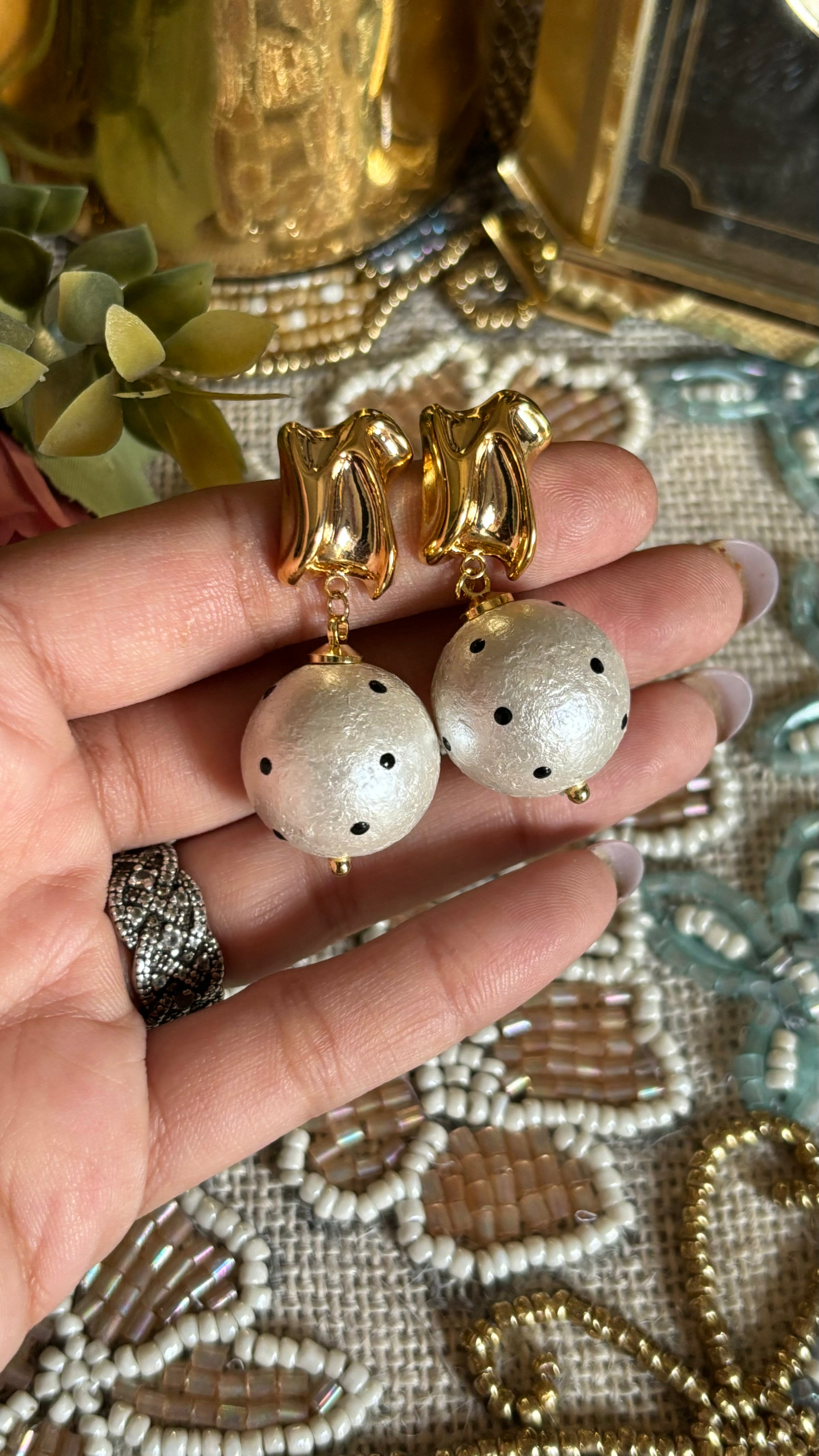 Polka dots gold danglers