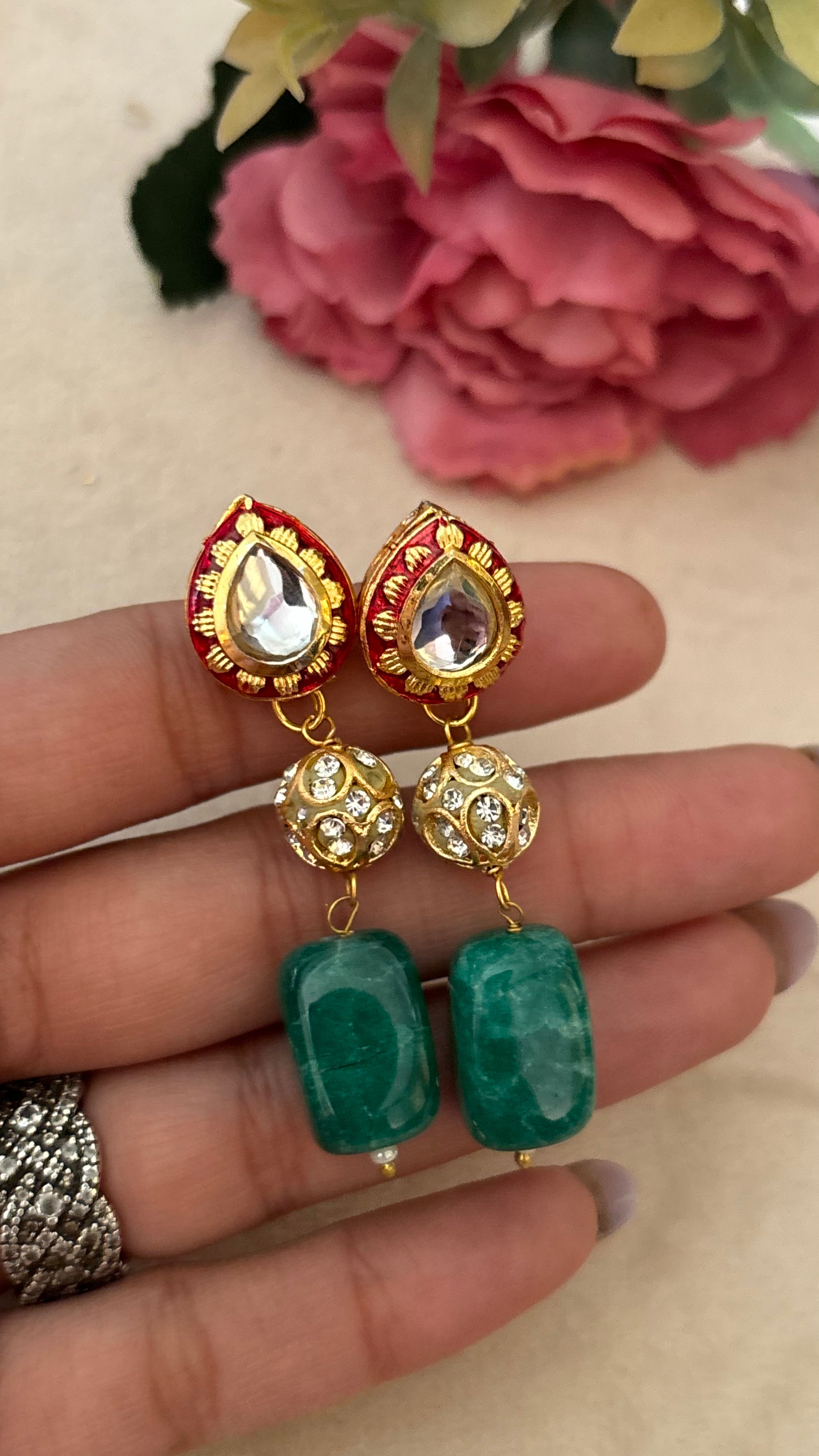 Emerald stone string with earrings