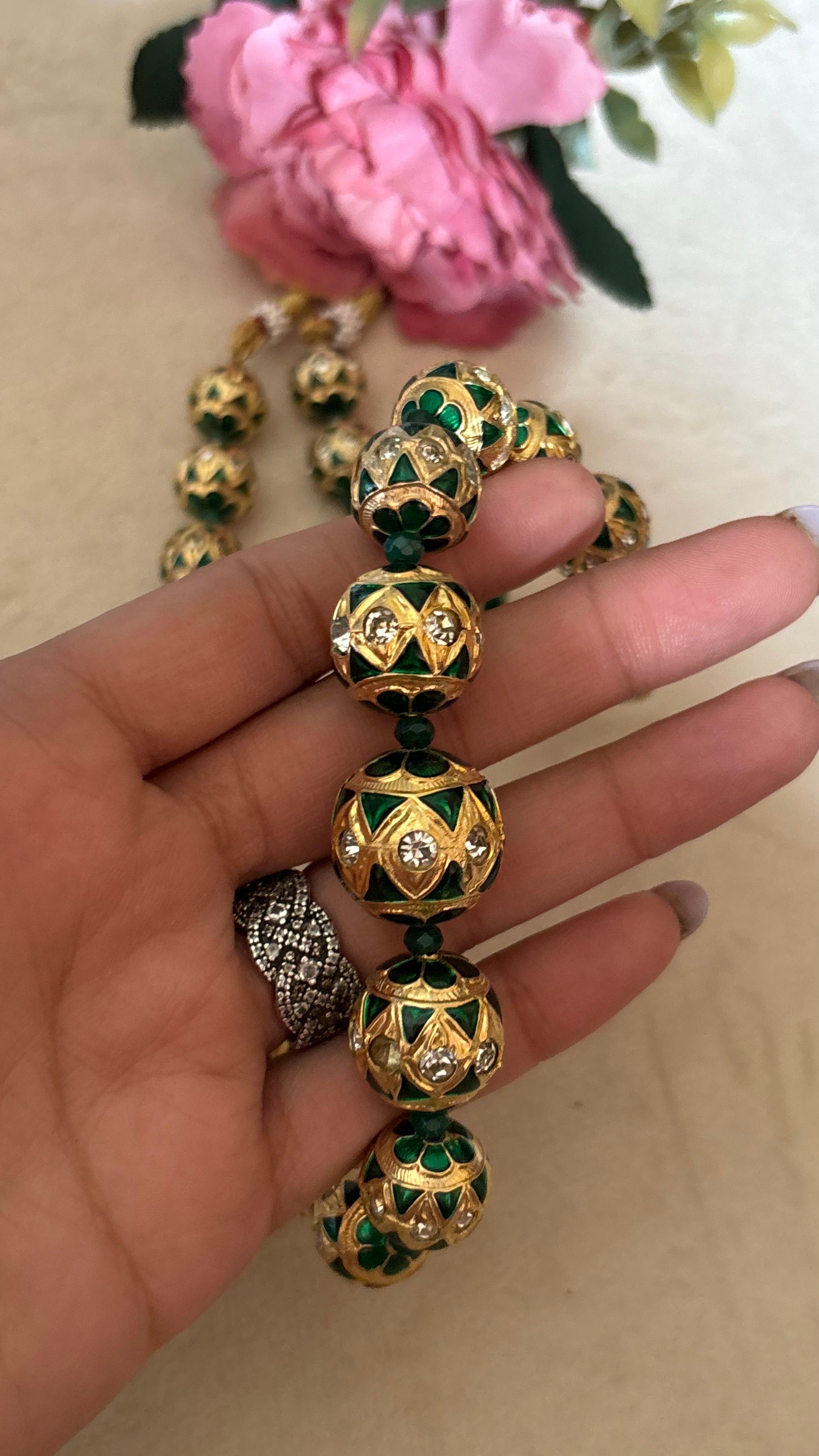 Emerald meenakari string