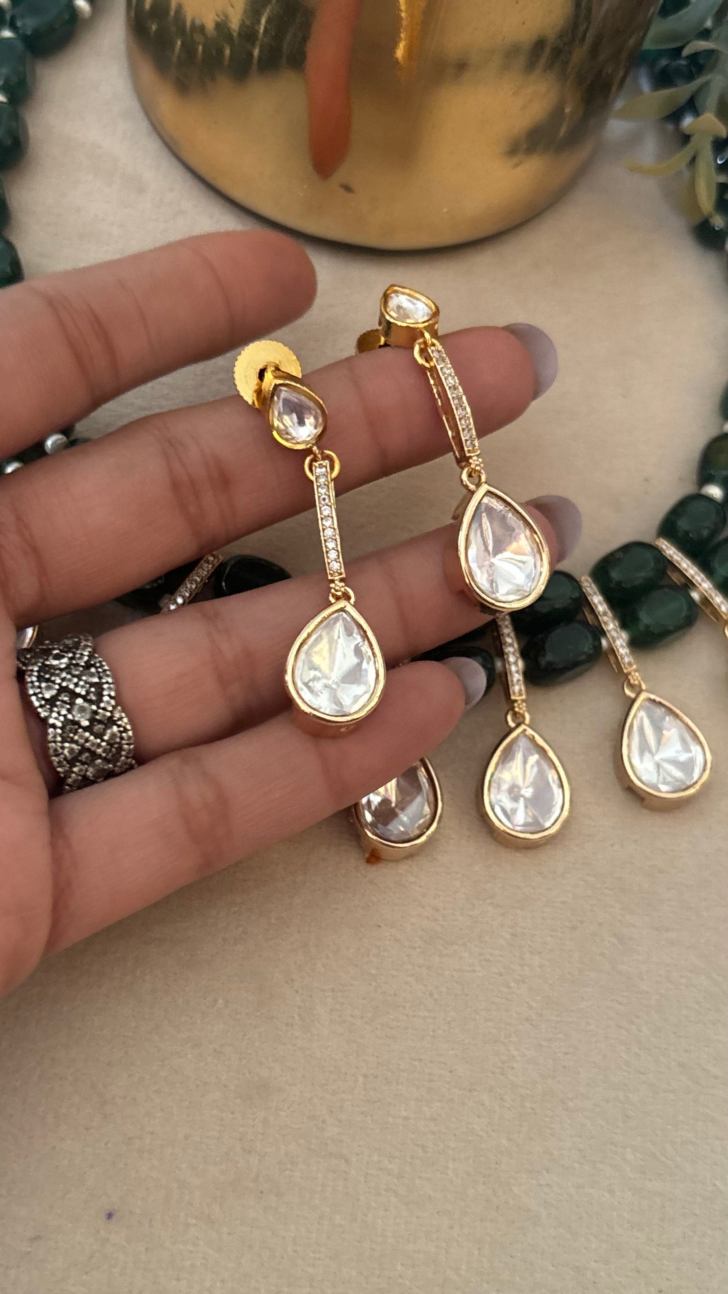 Emerald Moissanite string with earrings