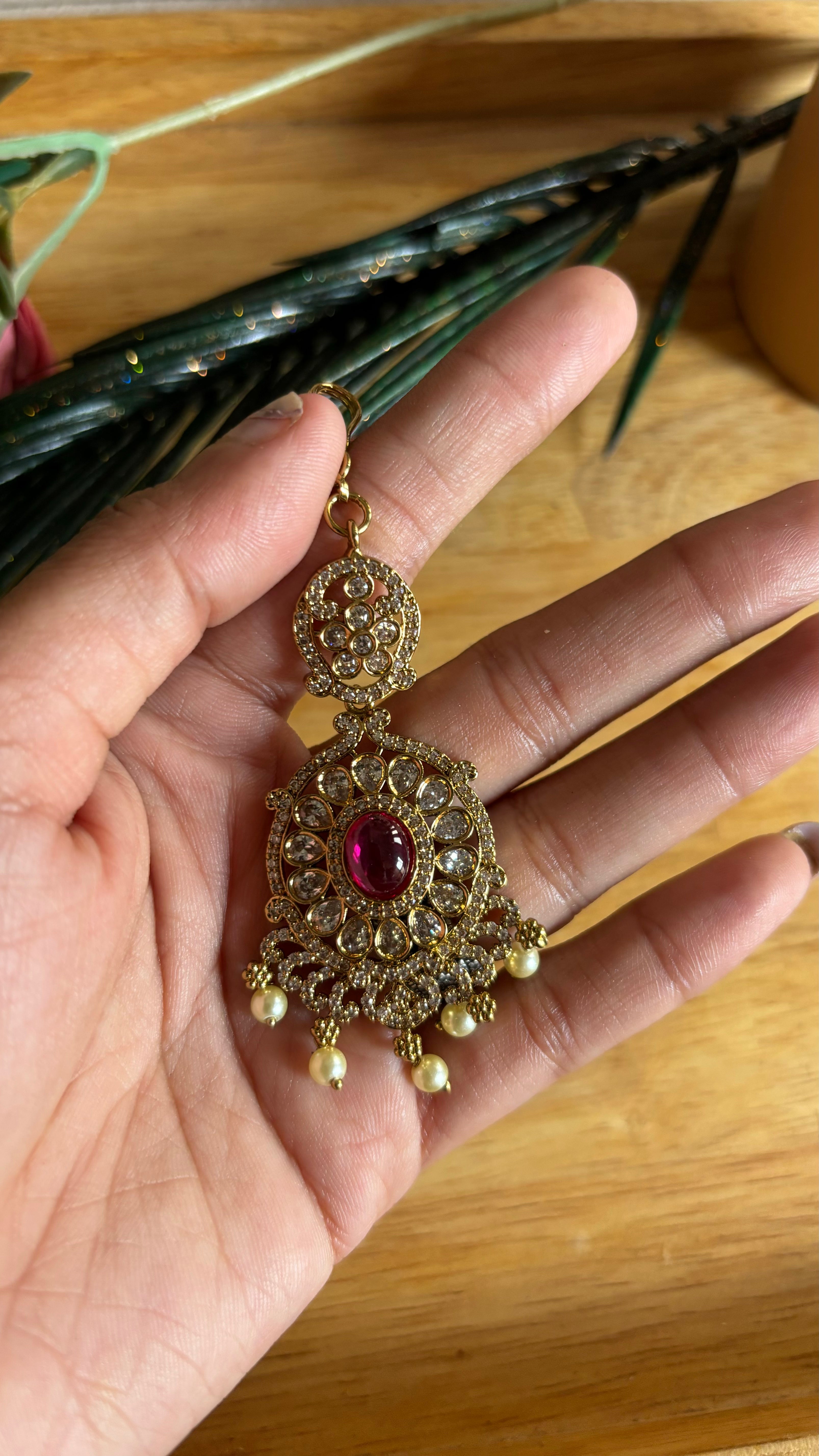 Ruby victorian maangtika