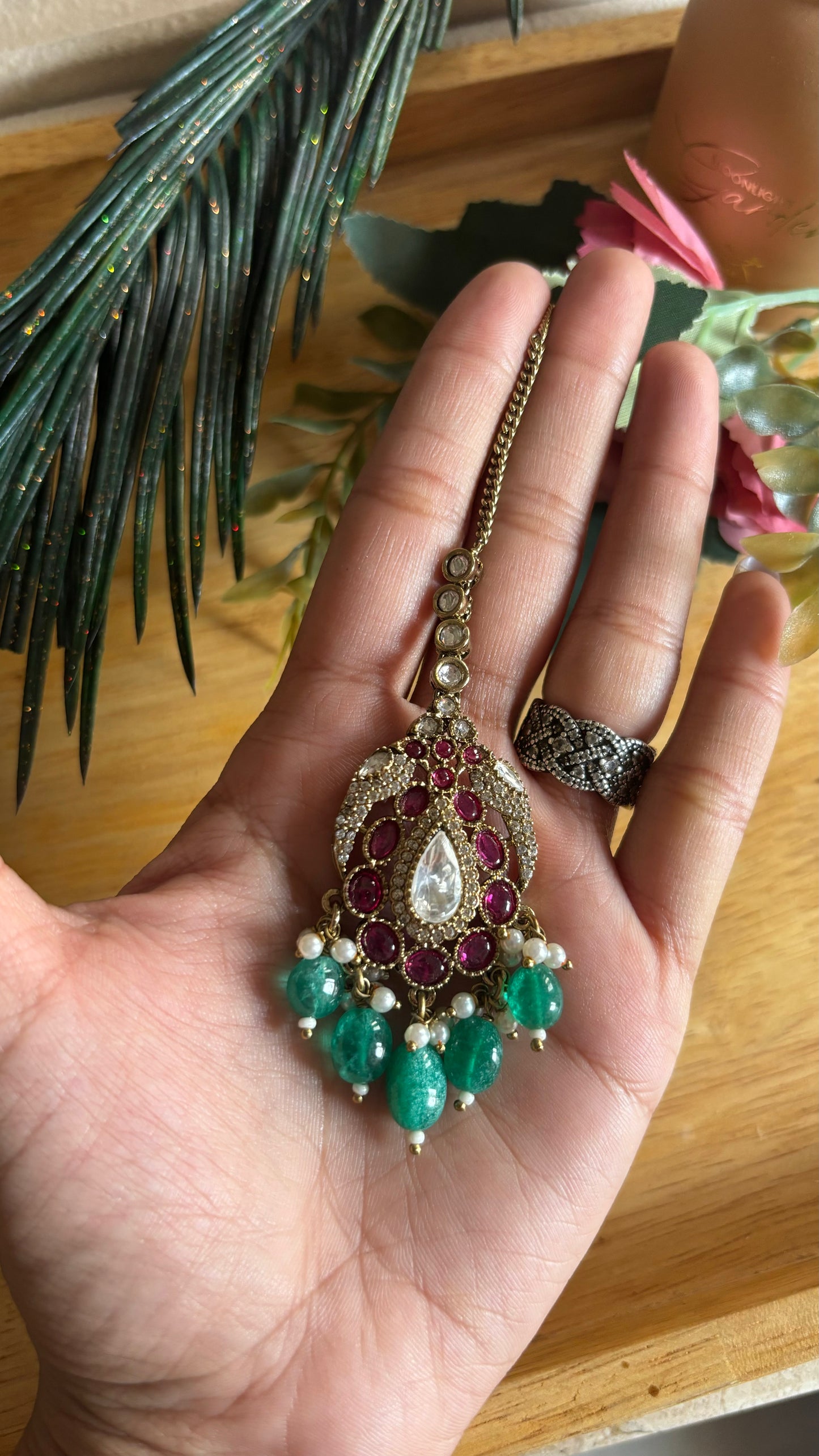 Pink emerald meenakari Mangtika