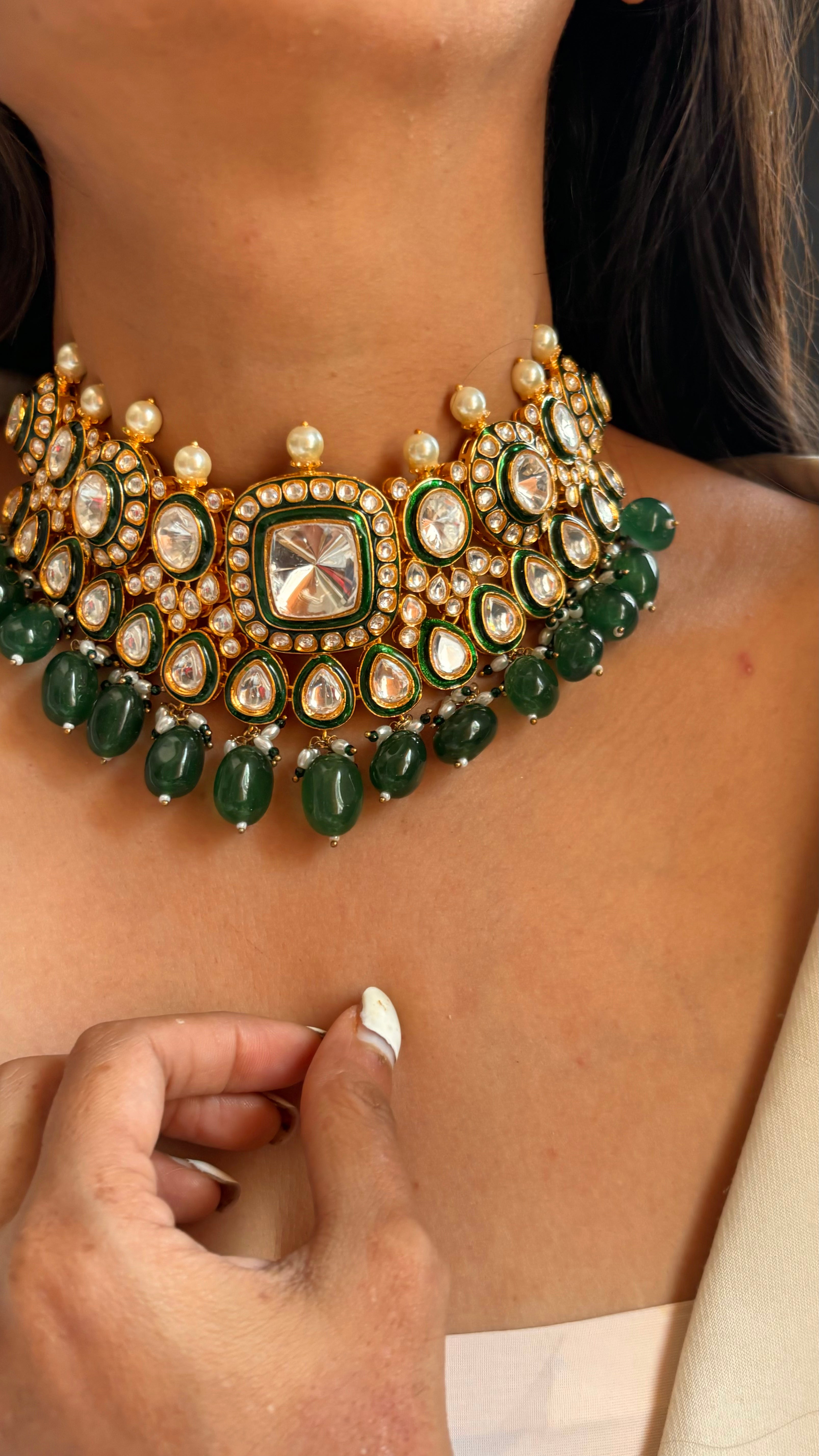 Emerald uncut polki meenakari choker