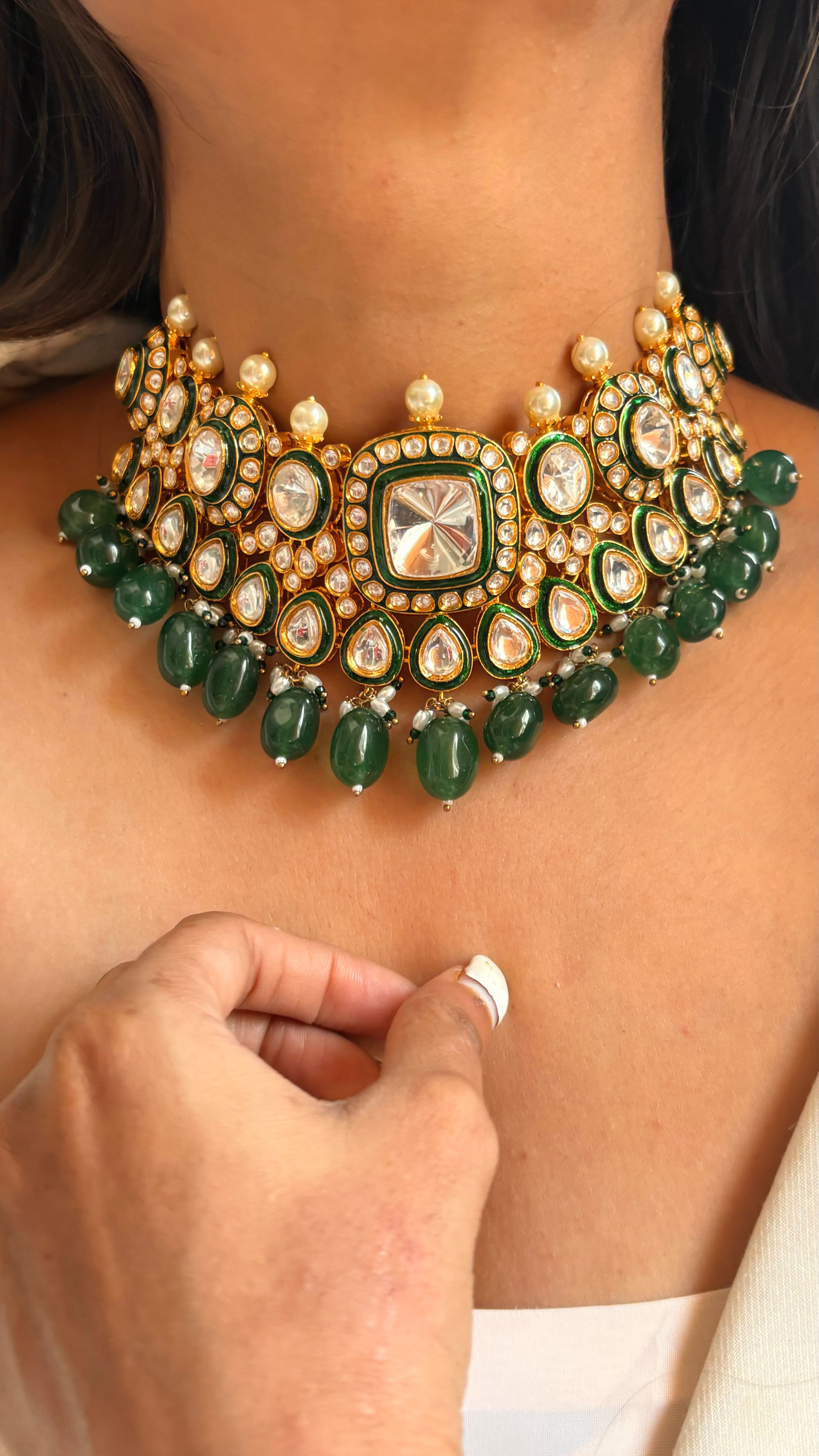 Emerald uncut polki meenakari choker