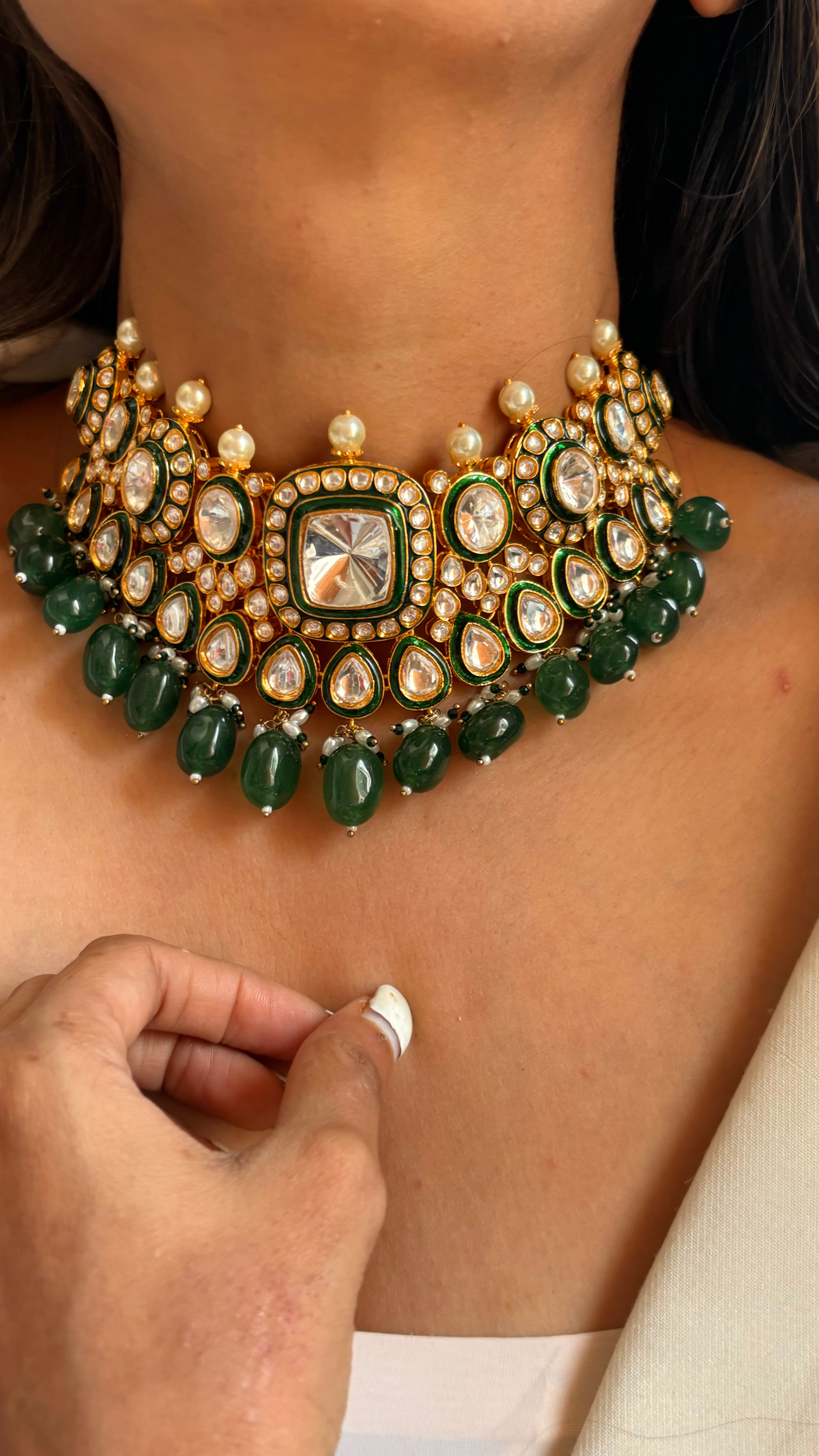 Emerald uncut polki meenakari choker